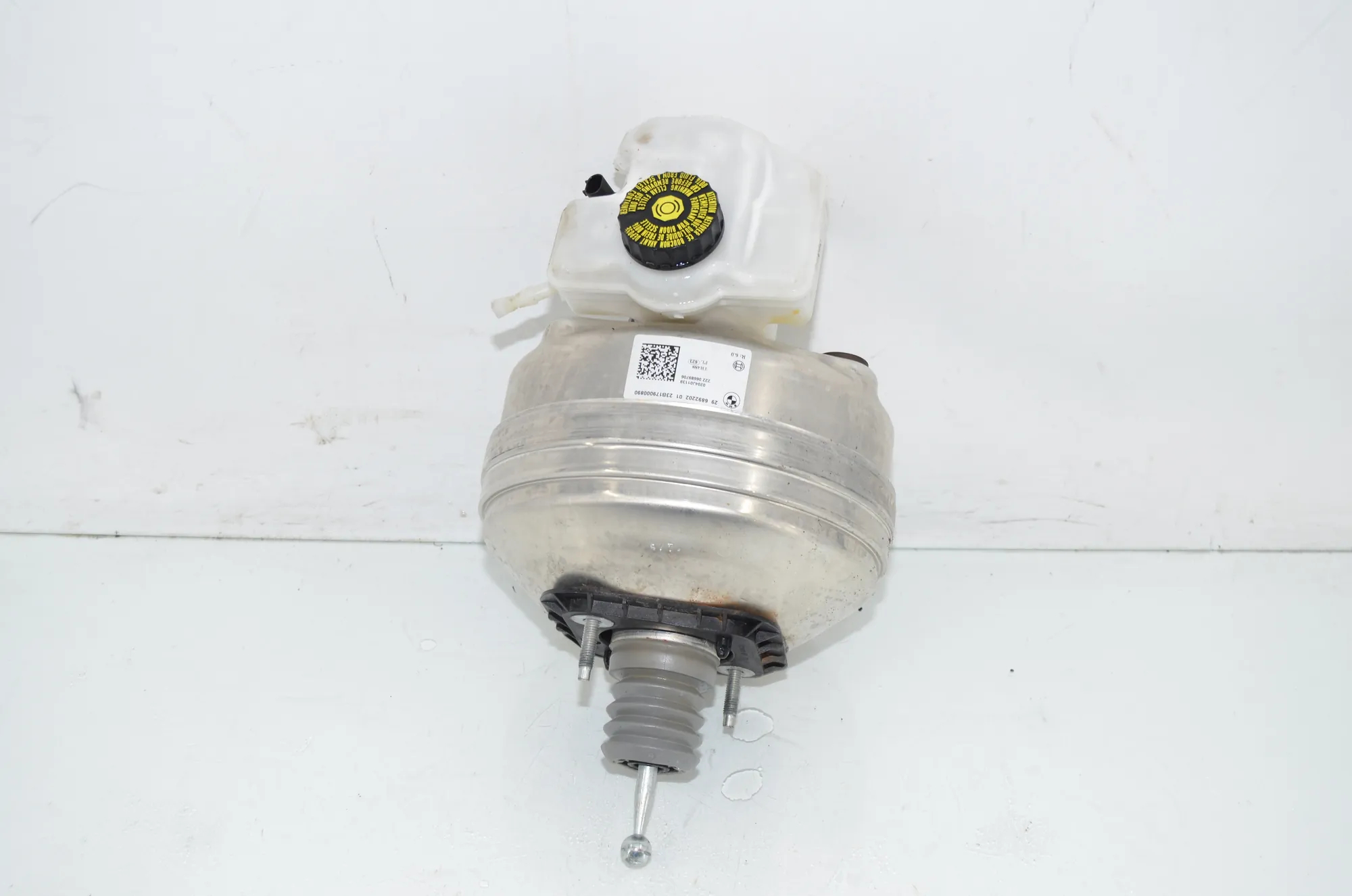 Brake Servo Booster – OEM 6892202 · BMW 3 Touring (G21) (2019 - -) 320 i 2023 – 3
