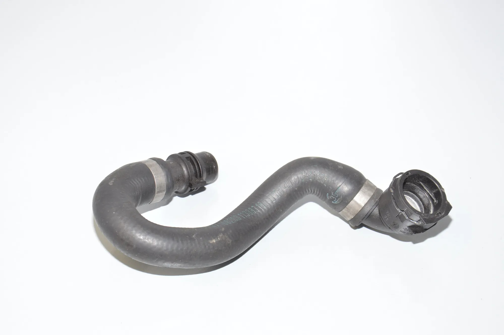 Coolant Hose Pipe – OEM 6921428 · BMW 5 (E60) BMW 5 (E60) 540 i 2005 – 2
