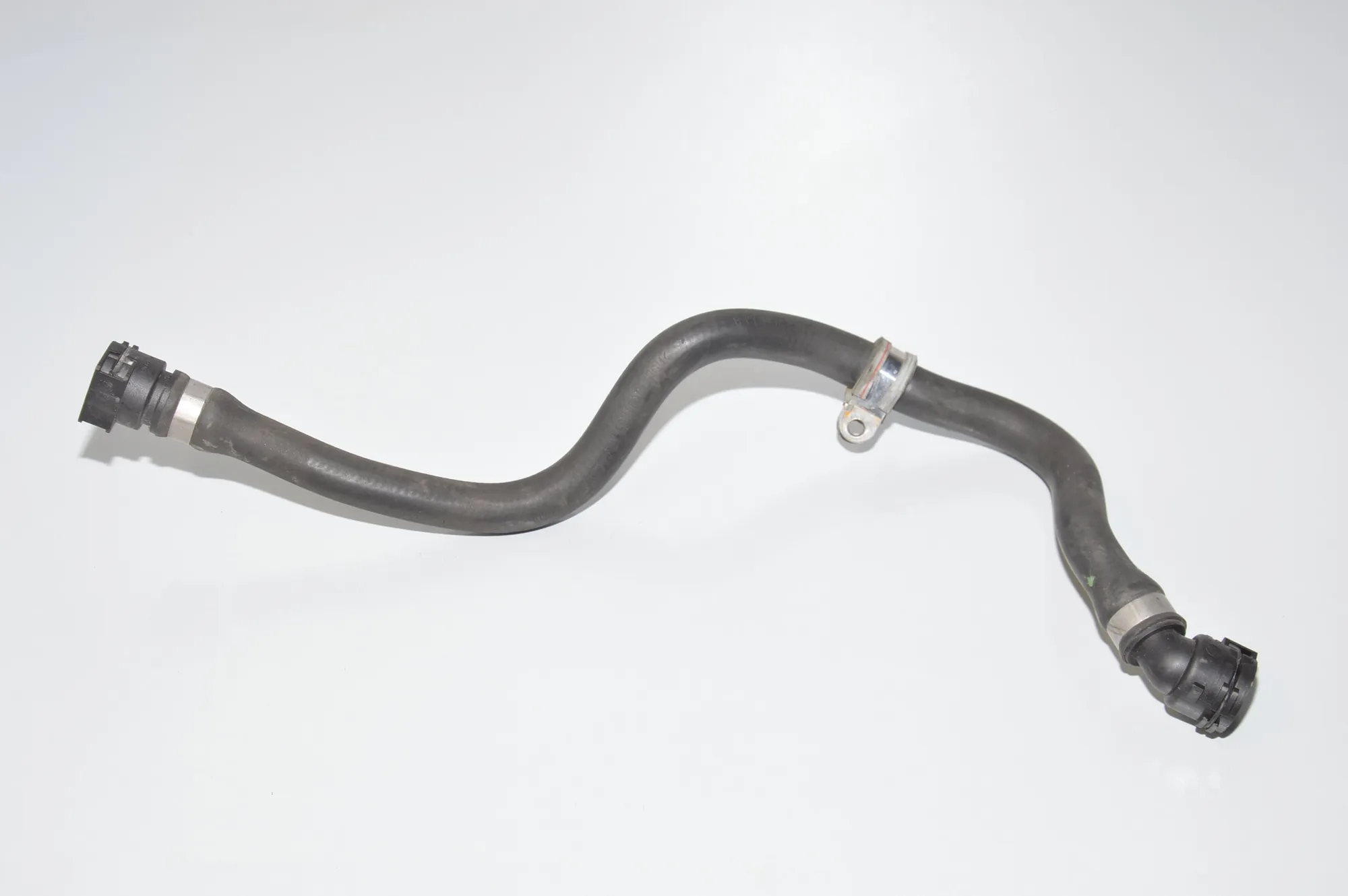 Coolant Hose Pipe – OEM 7508015 · BMW 7 (E65, E66, E67) BMW 7 (E65, E66, E67) 735 i 2005 – 4