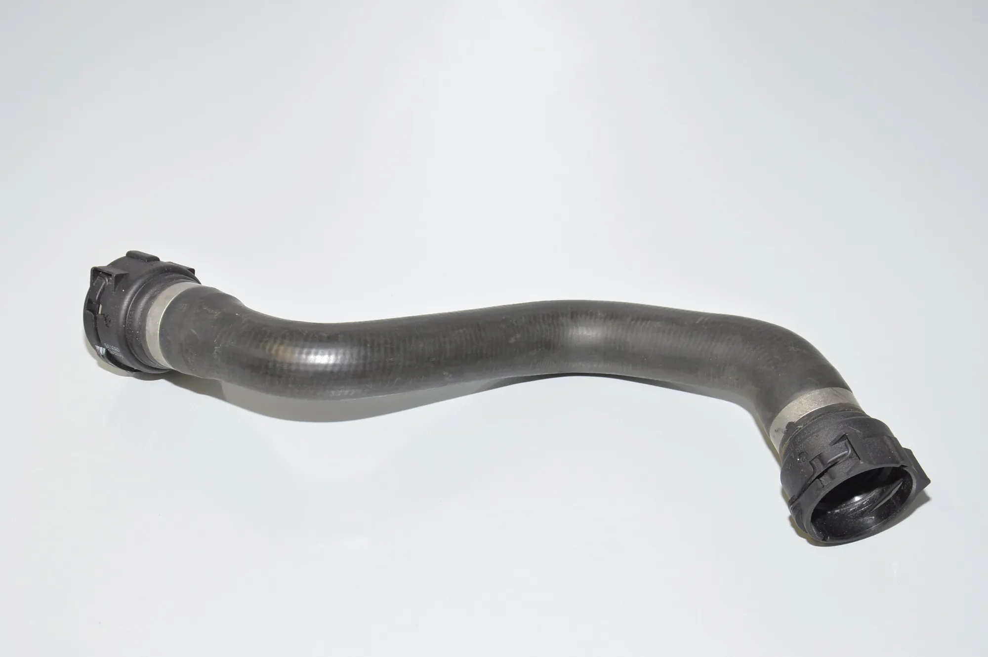 Coolant Hose Pipe – OEM 7811129 · BMW 5 (E60) 545 i 2003 – 2