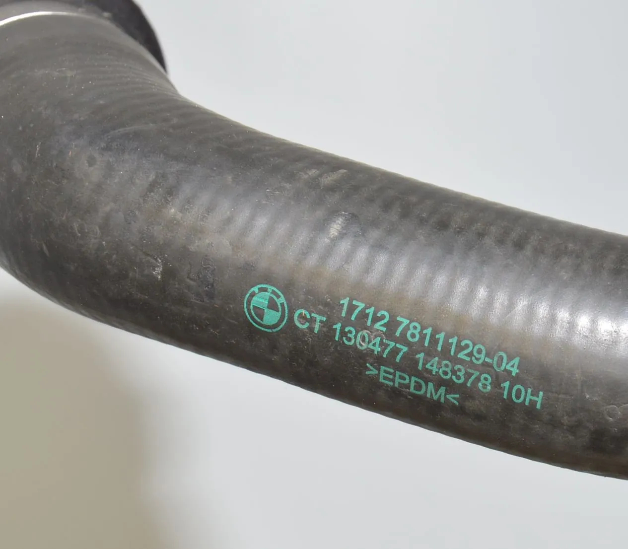 Coolant Hose Pipe – OEM 7811129 · BMW 5 (E60) 545 i 2003 – 5