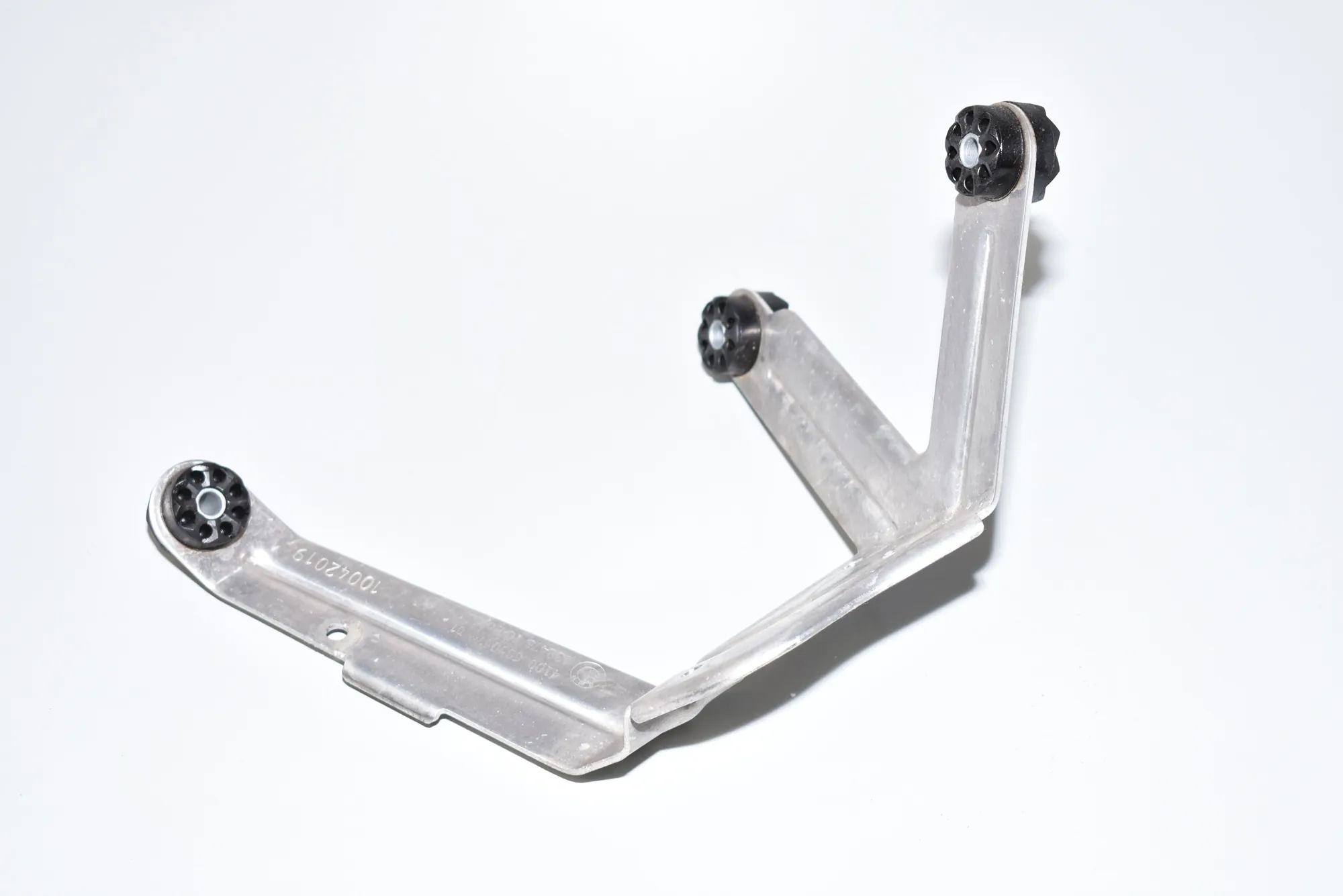 ABS Pump Holder – OEM 6850470 · BMW i3 (I01) Electric 2019