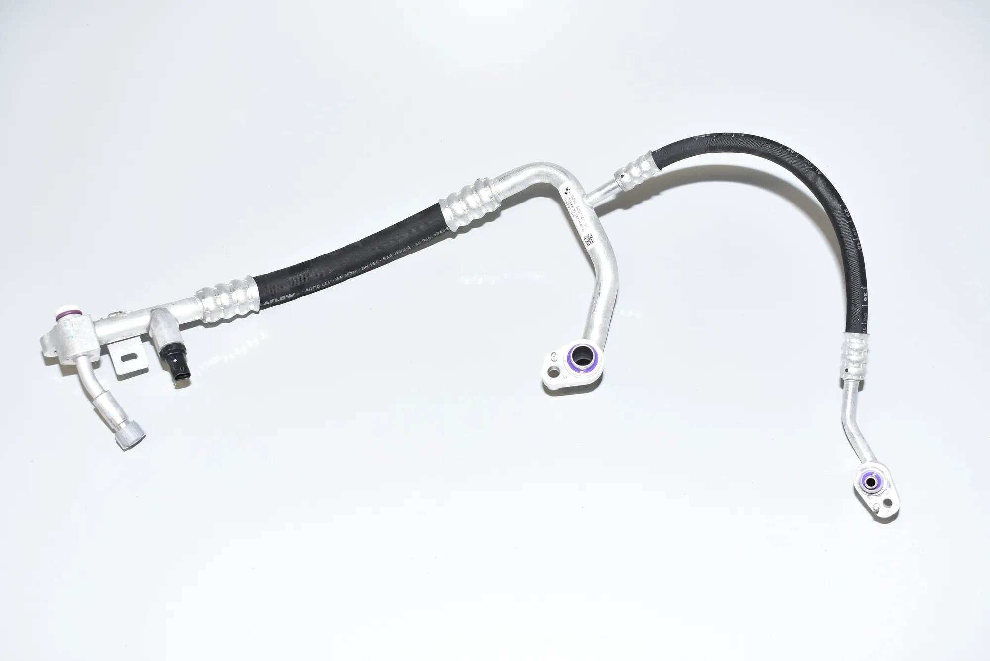 A/C Air Con Hose Pipe – OEM 9291147 · BMW i3 (I01) Electric 2019 – 2