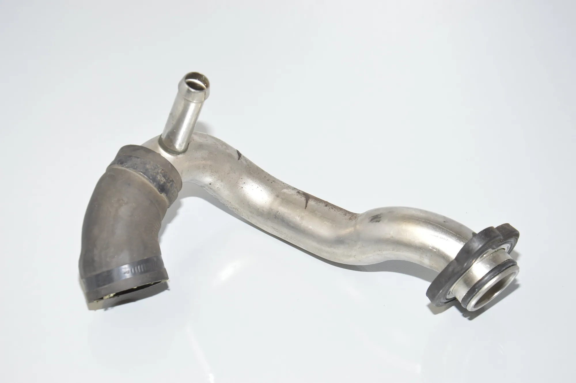 Coolant Hose Pipe – OEM 7516414 · BMW 3 (E90) BMW 3 (E90) 323 i 2006