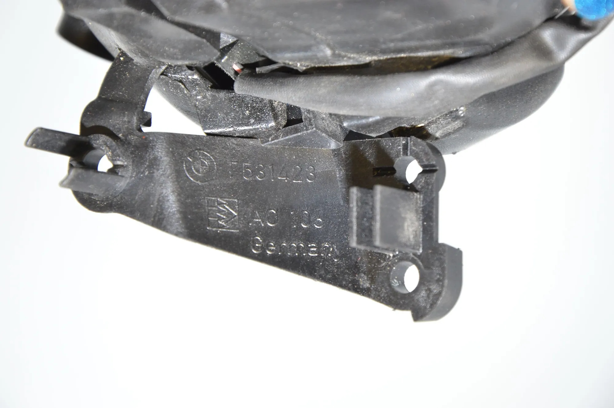Oil Seperator – OEM 7531423 · BMW 3 (E90) BMW 3 (E90) 323 i 2006 – 5