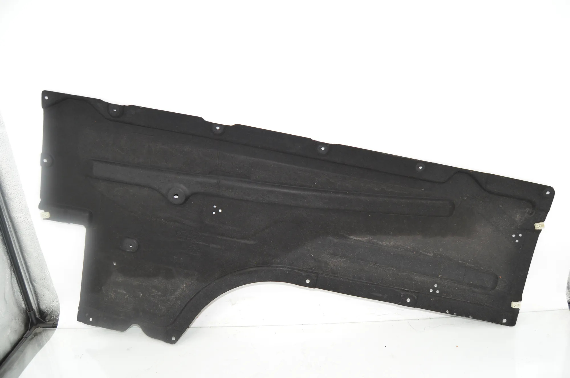 Left Side Underbody Cover – OEM 7340865 · BMW 3 Touring (G21) (2019 - -) 320 i 2023 – 2