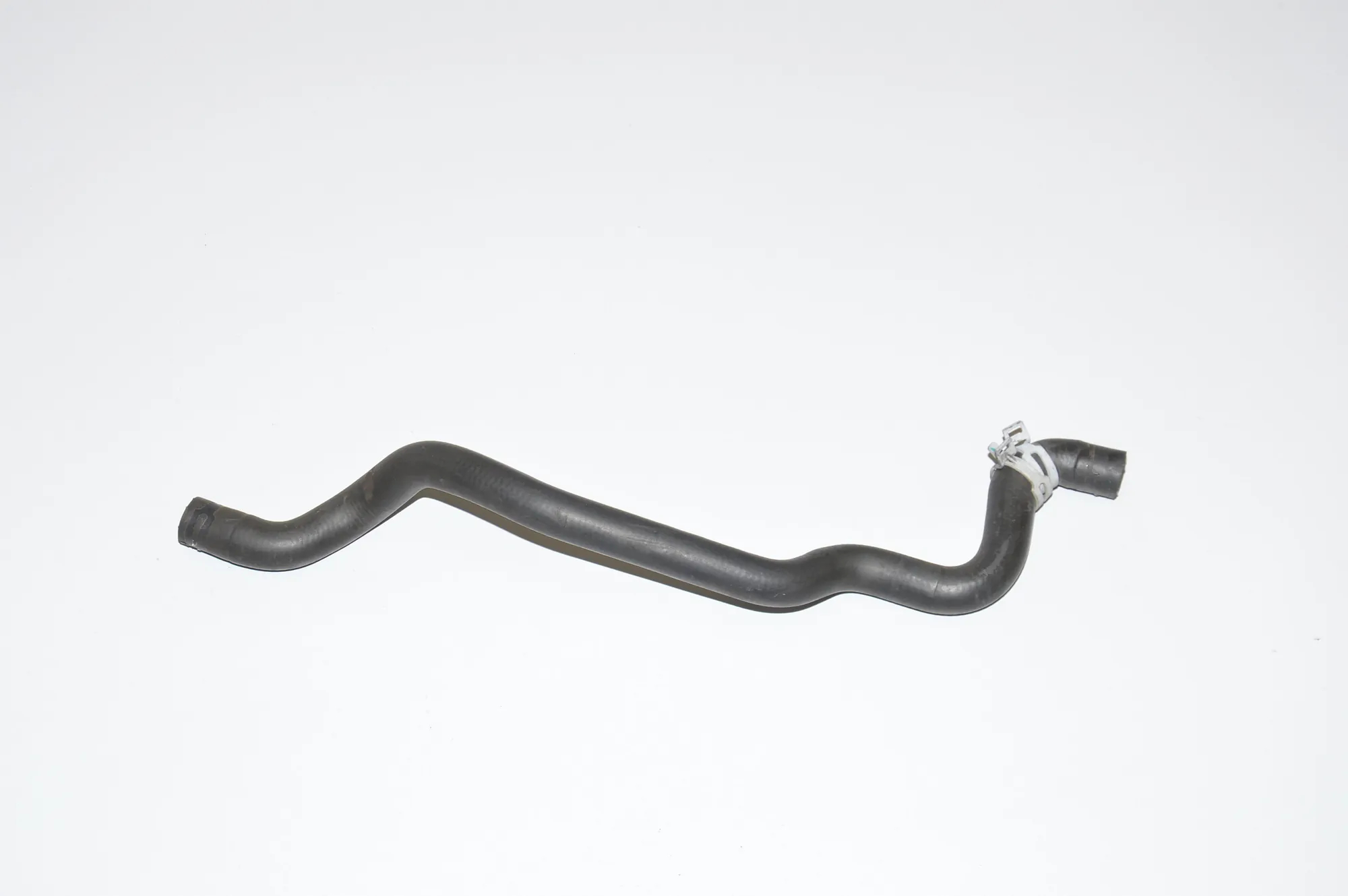 Coolant Hose Pipe – OEM 9119168 · BMW 5 (F10) BMW 5 (F10) 520 d 2010 – 2