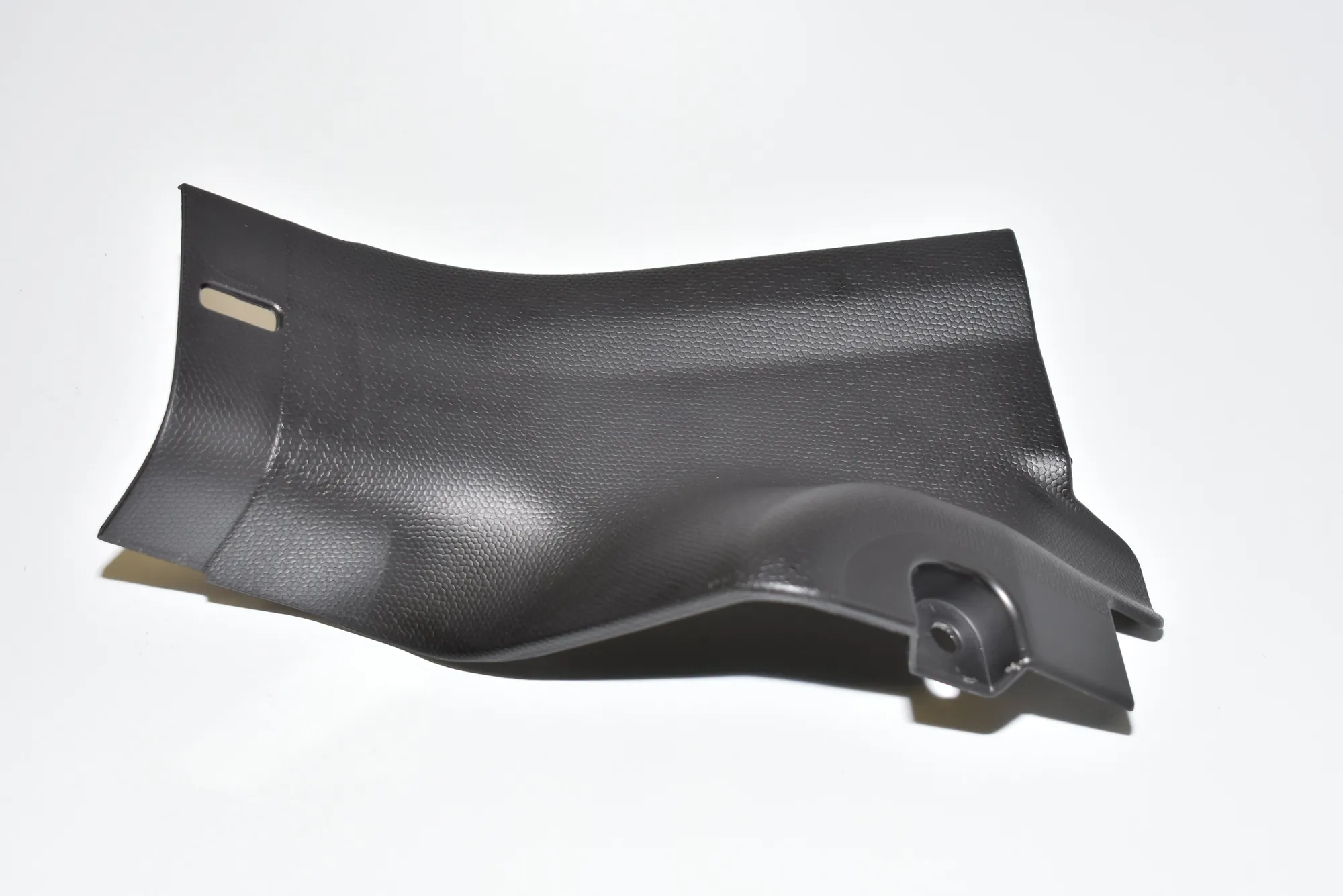 Rear Right Interior Step Trim – OEM 7272382 · BMW i3 (I01) Electric 2019