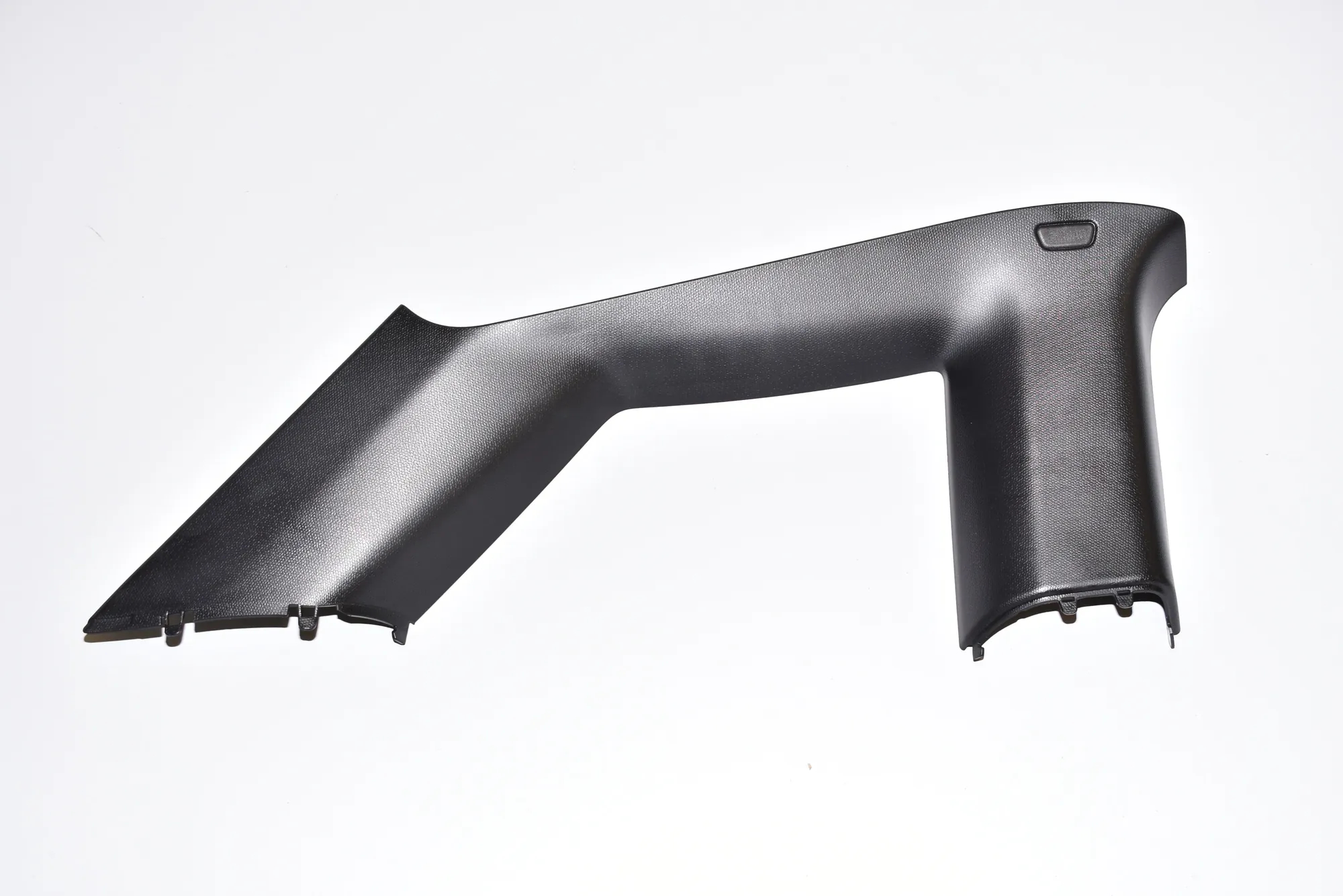 Rear Left Pillar Trim – OEM 7275669 · BMW i3 (I01) Electric 2019 – 2