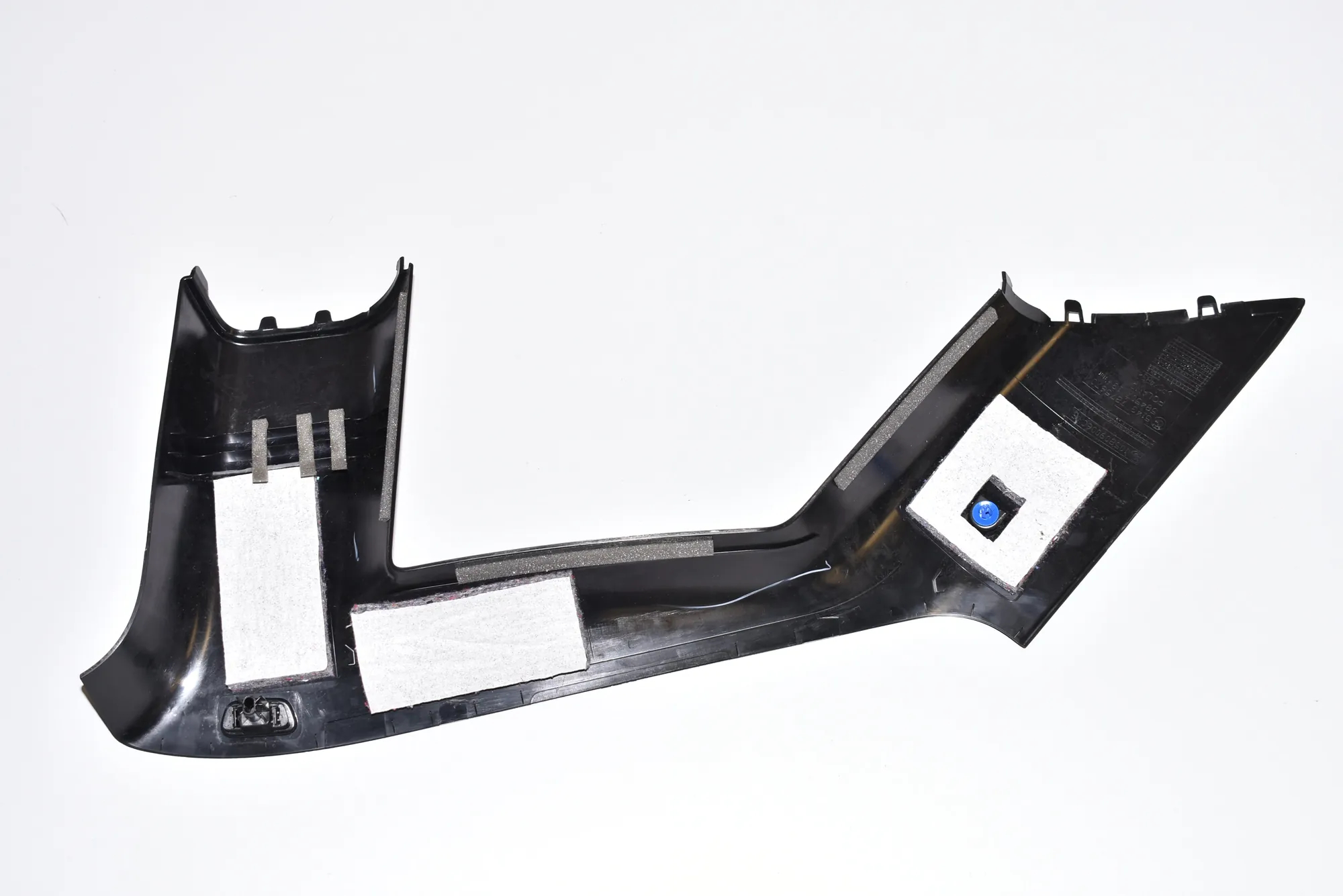 Right Side Pillar Trim – OEM 7275670 · BMW i3 (I01) Electric 2019 – 3