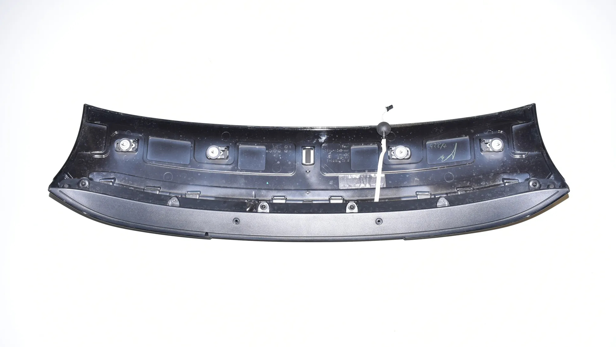 Tailgate Bootlid Spoiler – OEM 7305042 · BMW i3 (I01) Electric 2019 – 4