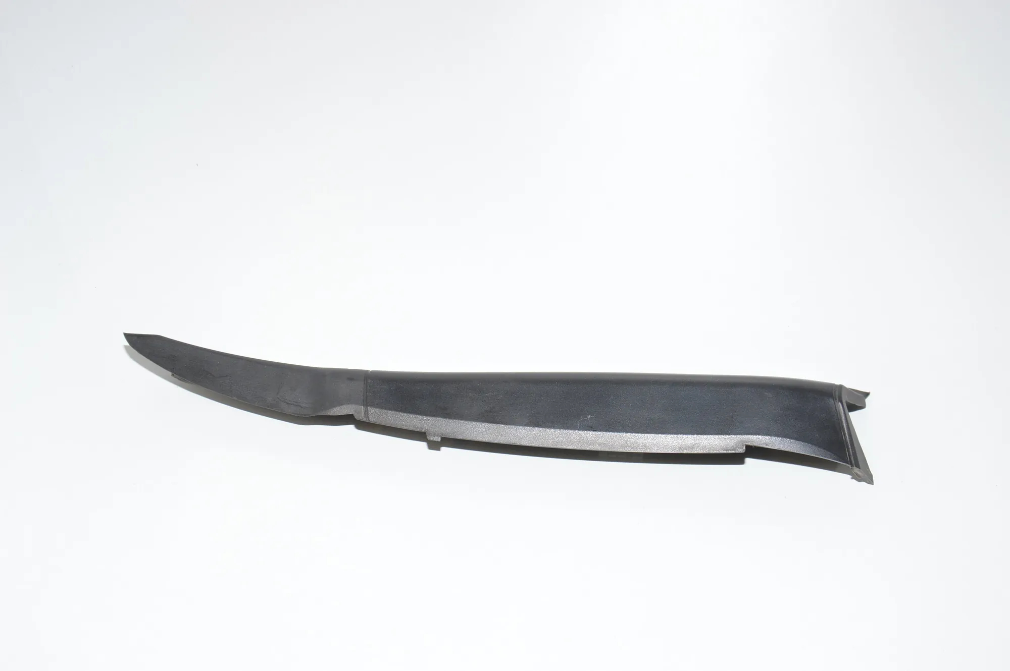 Rear Right Tail Light Trim – OEM 7206390 · BMW 7 (F01, F02) BMW 7 (F01, F02) 730 d 2012 – 2