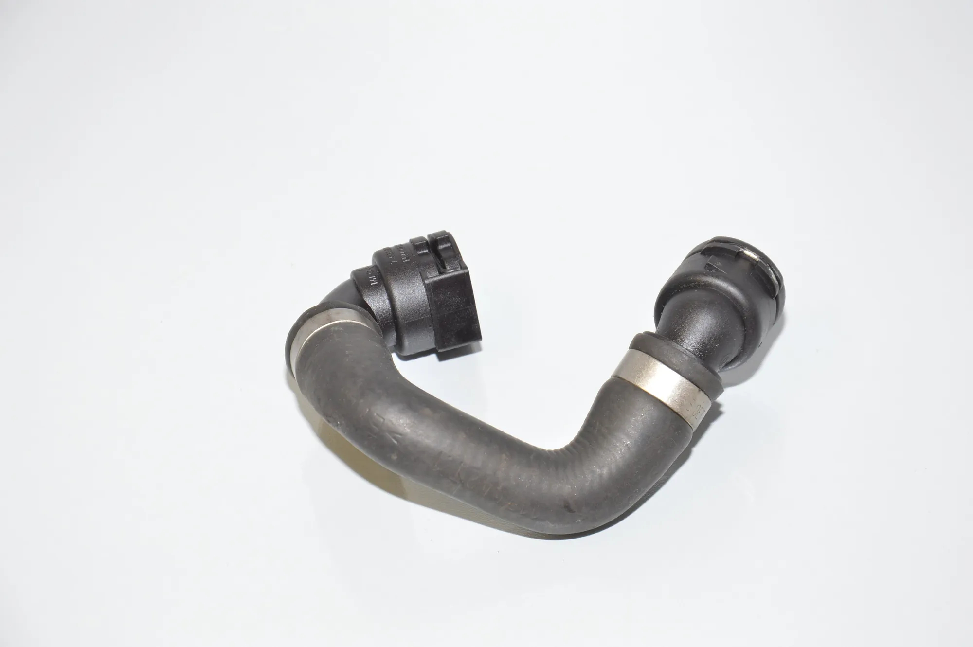 Coolant Hose Pipe – OEM 7800104 · BMW 7 (F01, F02) BMW 7 (F01, F02) 730 d 2008