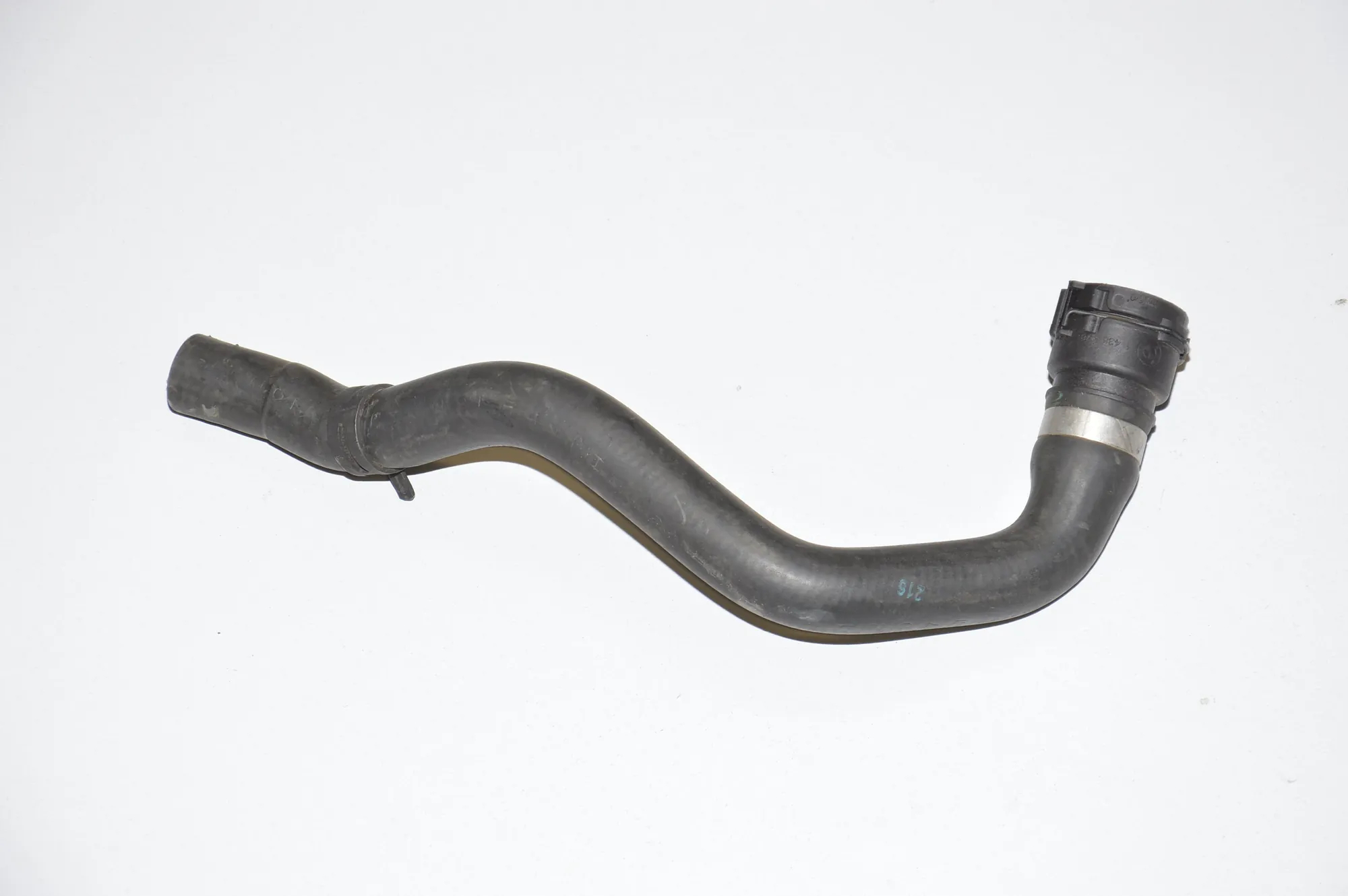 Coolant Hose Pipe – OEM 9208182 · BMW 3 Touring (F31) BMW 3 Touring (F31) 316 d 2012 – 3