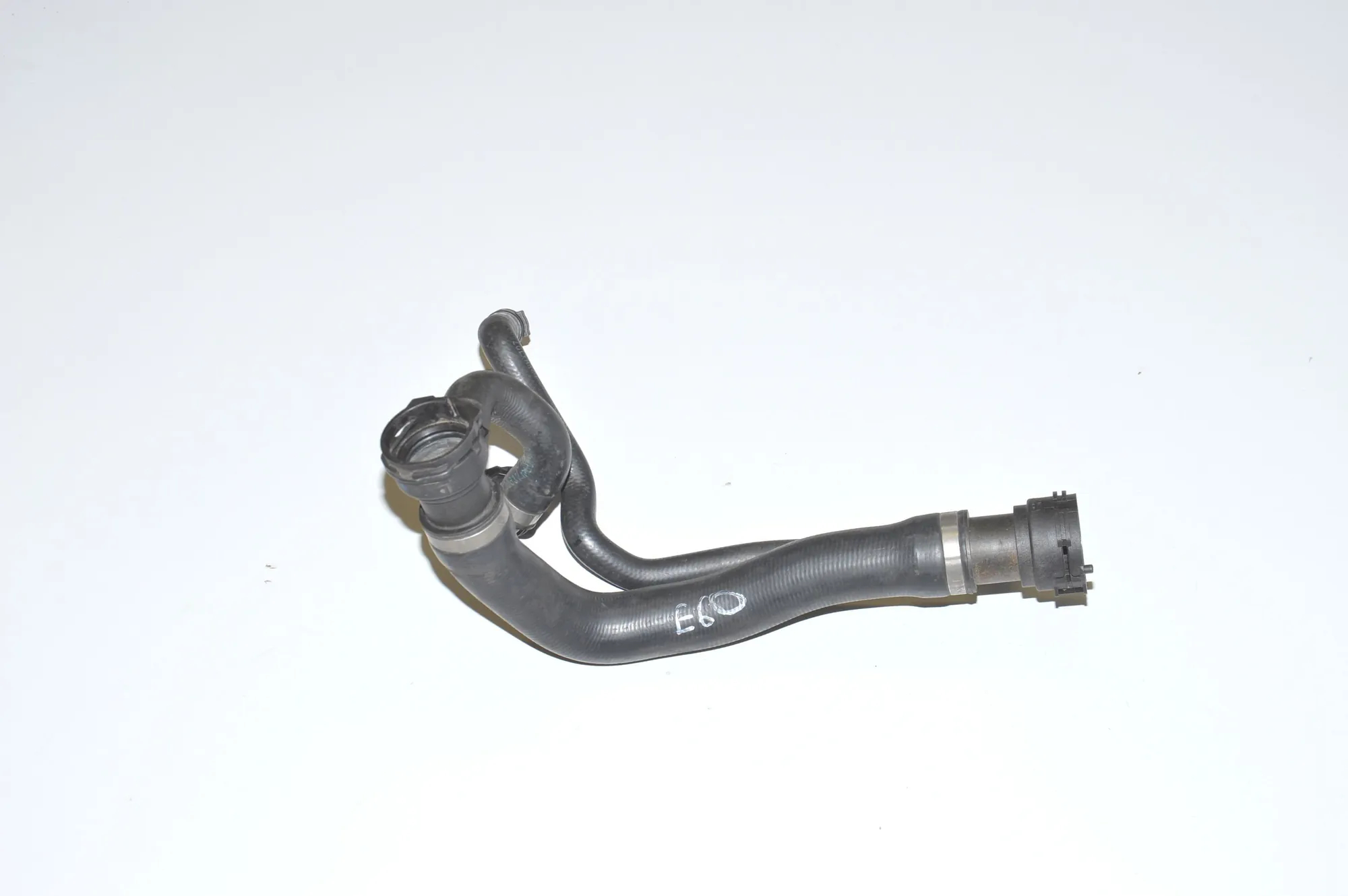 Coolant Hose Pipe – OEM 7519248 · BMW 5 (E60) BMW 5 (E60) 545 i 2003 – 4