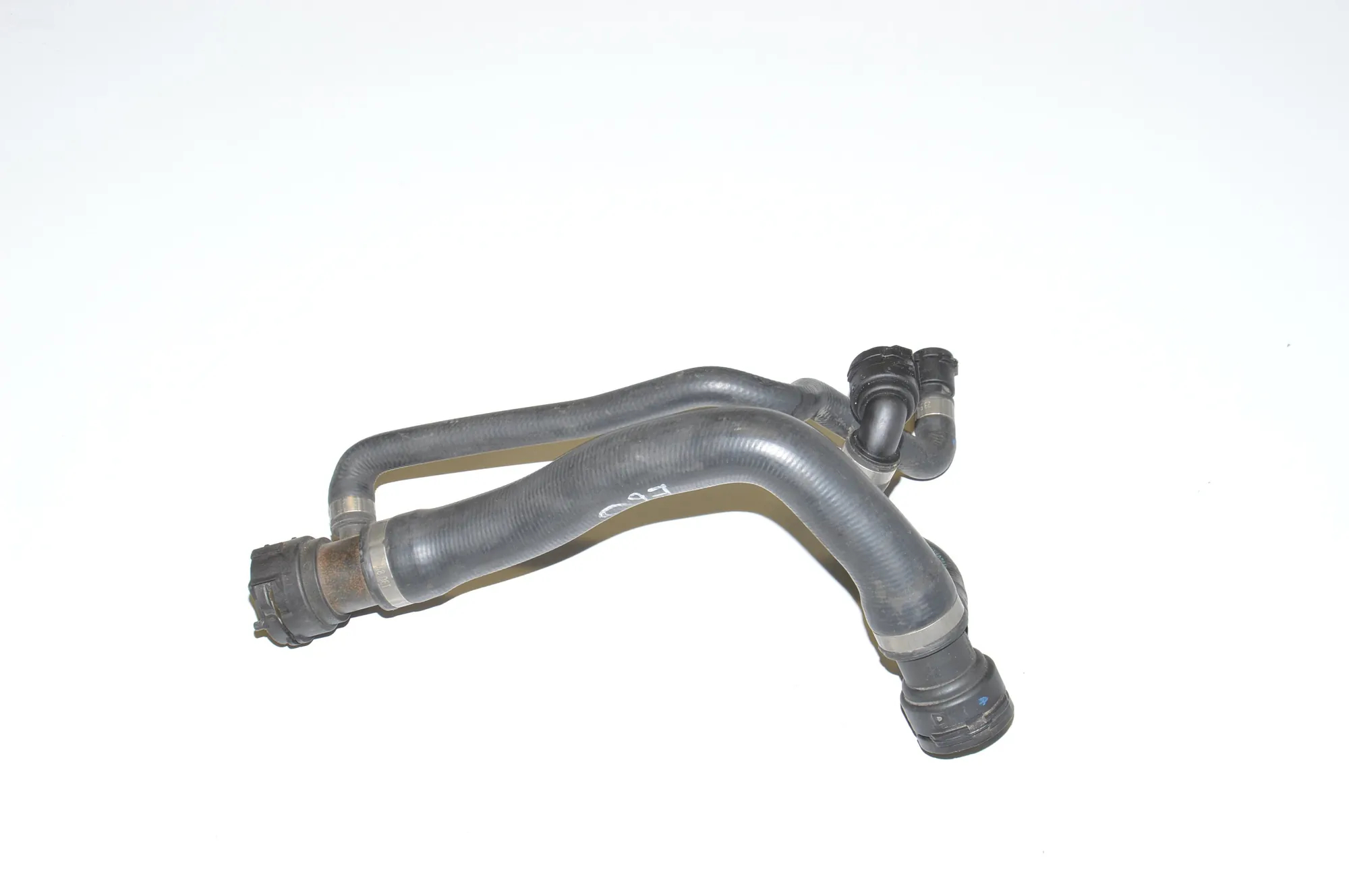 Coolant Hose Pipe – OEM 7519248 · BMW 5 (E60) BMW 5 (E60) 545 i 2003 – 3