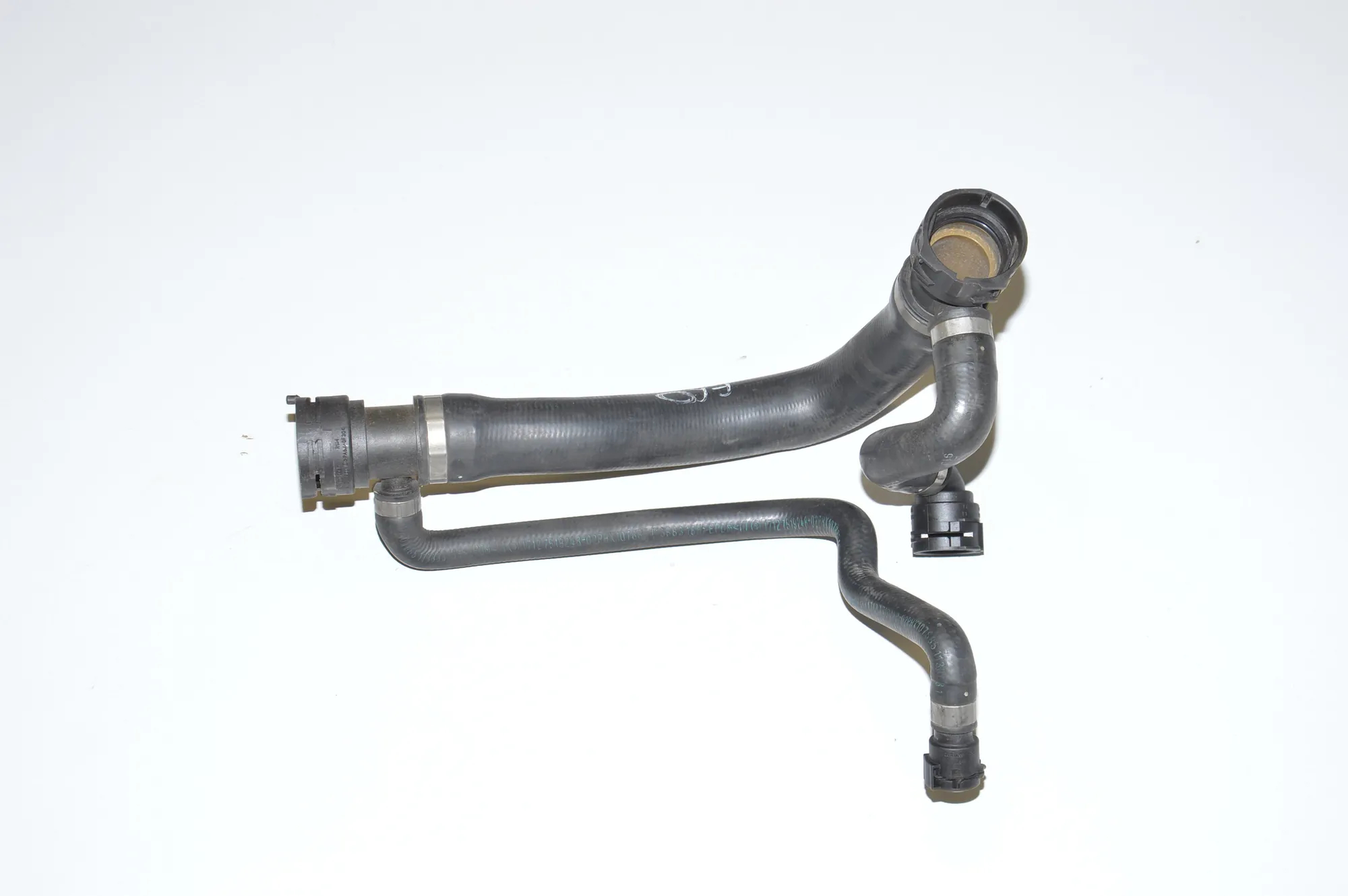 Coolant Hose Pipe – OEM 7519248 · BMW 5 (E60) BMW 5 (E60) 545 i 2003