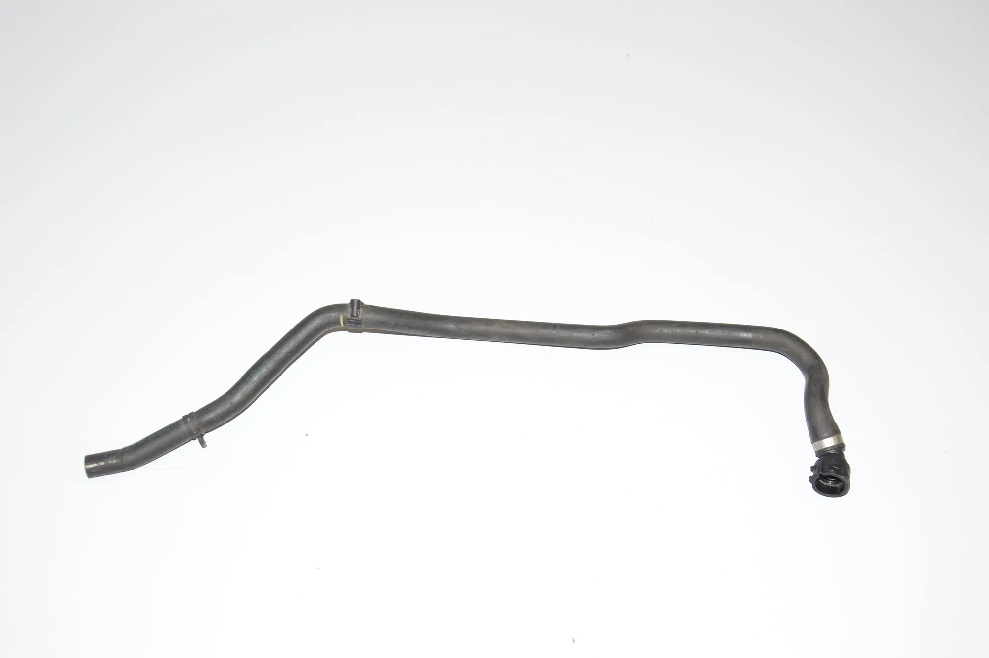 Coolant Hose Pipe – OEM 9243891 · BMW 3 (F30, F80) BMW 3 (F30, F80) 316 d 2012 – 2