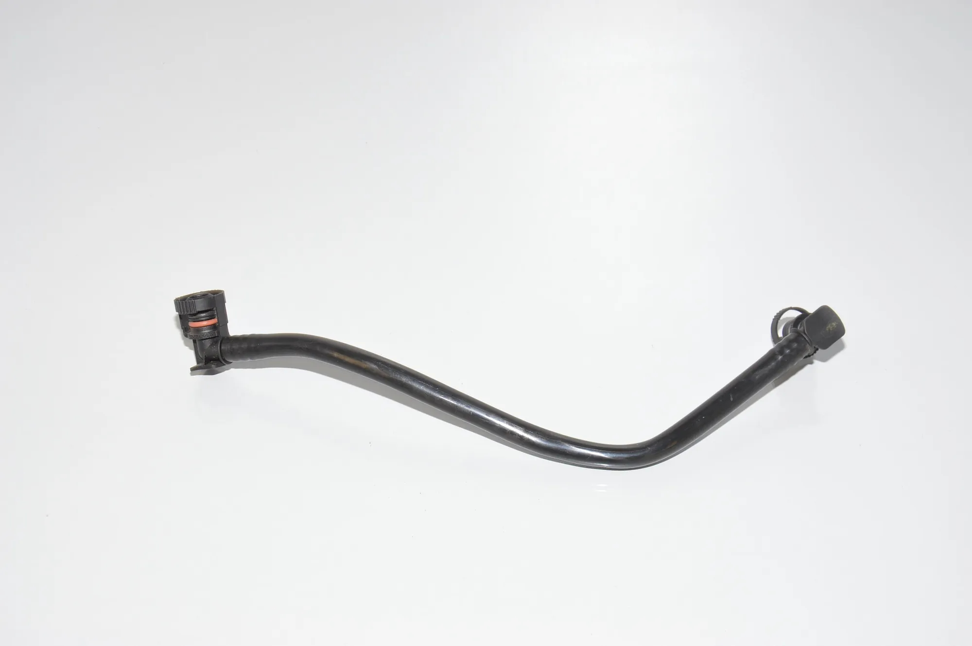 Other tubes – OEM 7530973 · BMW 5 Touring (E61) BMW 5 Touring (E61) 523 i 2007 – 3