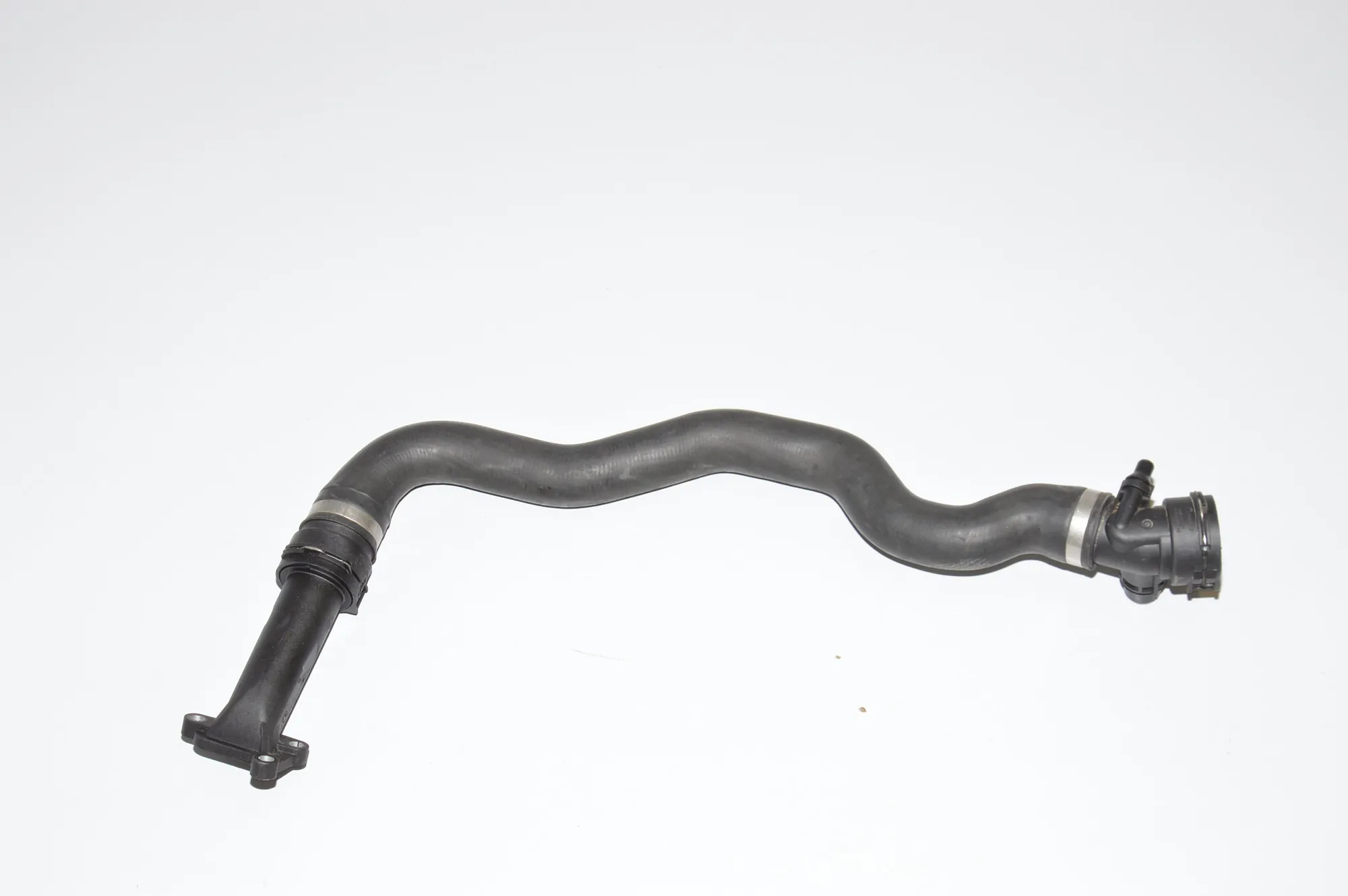 Coolant Hose Pipe – OEM 7811127 · BMW 1 (F20) BMW 1 (F20) 114 d 2013 – 2