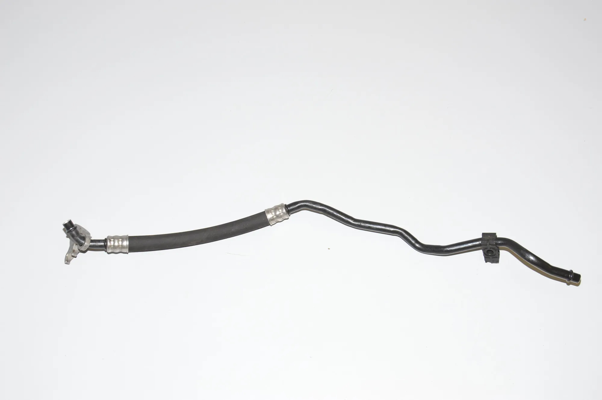 Other tubes – OEM 7794577 · BMW 5 (E60) BMW 5 (E60) 525 d 2004 – 3