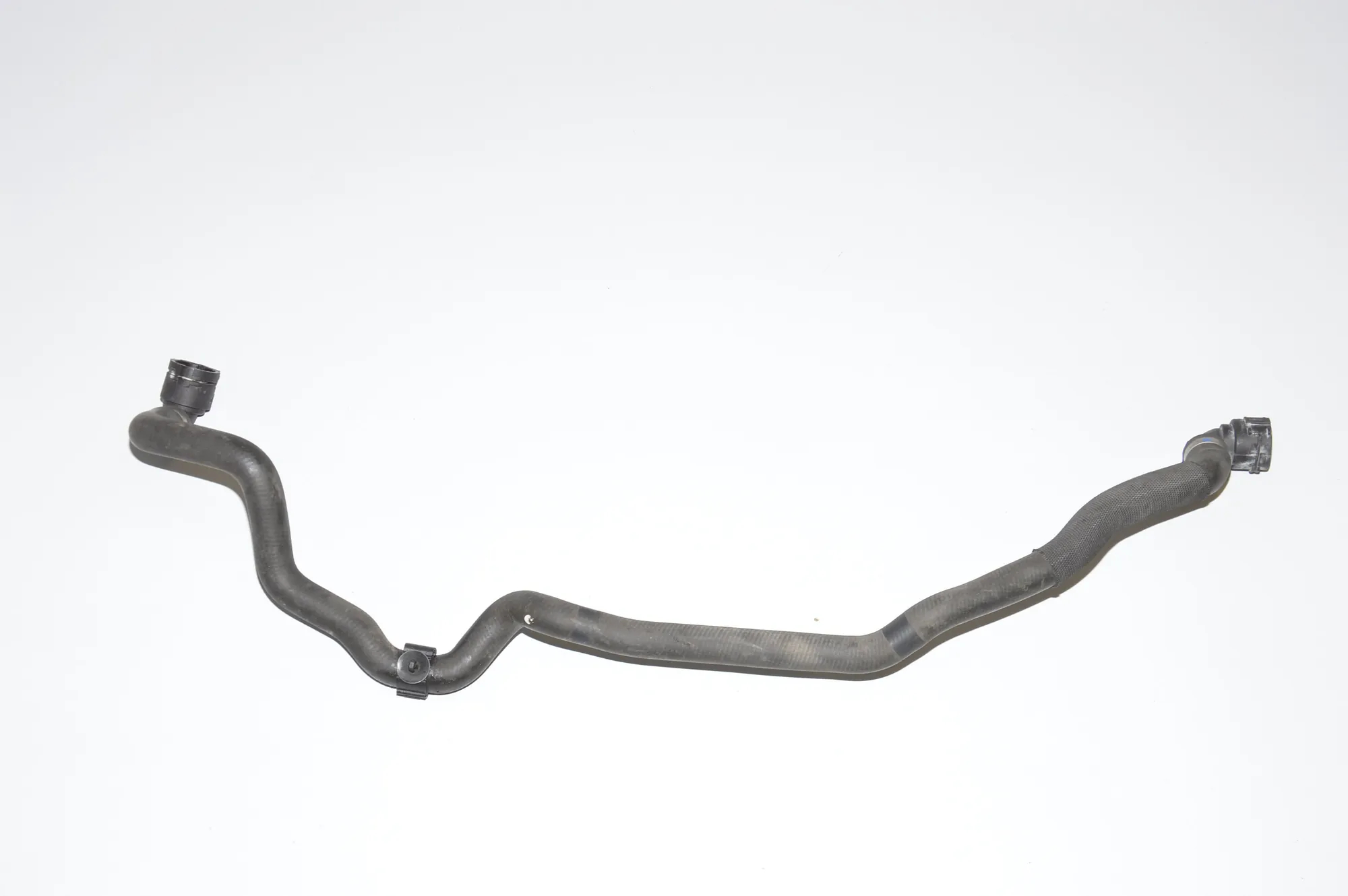 Coolant Hose Pipe – OEM 9222700 · BMW 3 Coupe (E92) BMW 3 Coupe (E92) 320 xd 2009