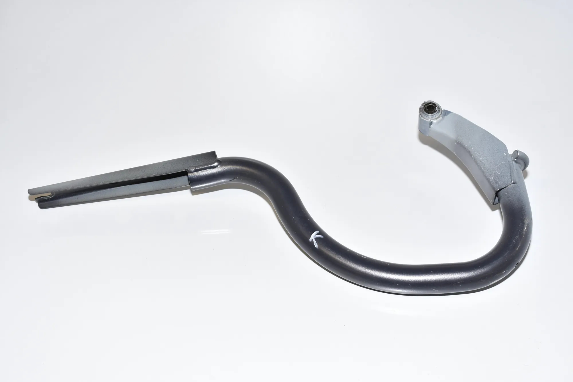 Left Side Bootlid Hinge · BMW 5 (E60) BMW 5 (E60) 530 d 2007 – 3