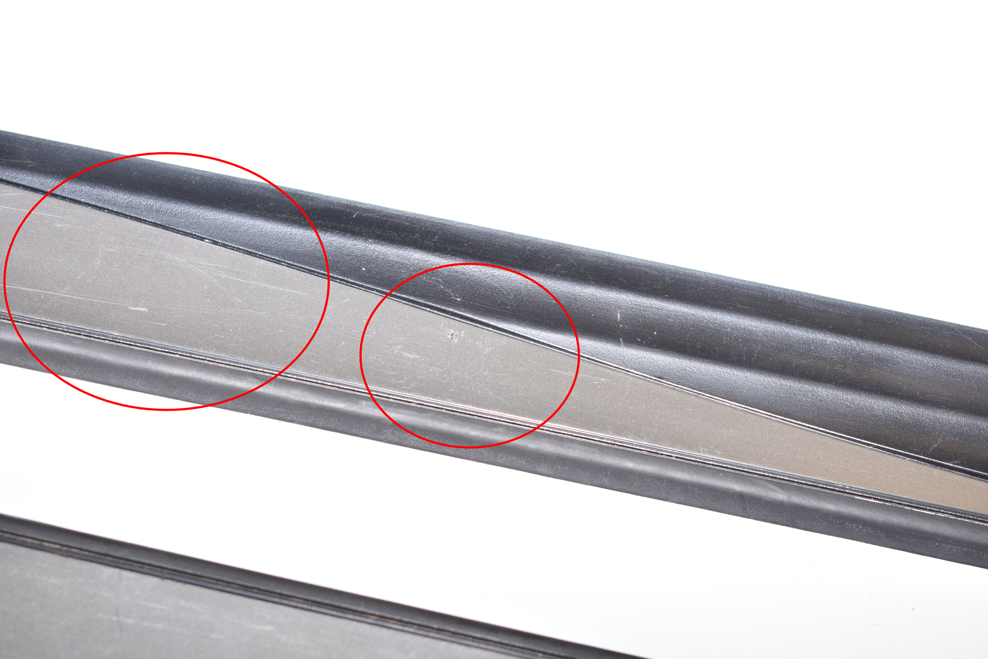 Door Sill Trim Kit – OEM 7034305 · BMW 5 (E60) BMW 5 (E60) 520 d 2008 – 5