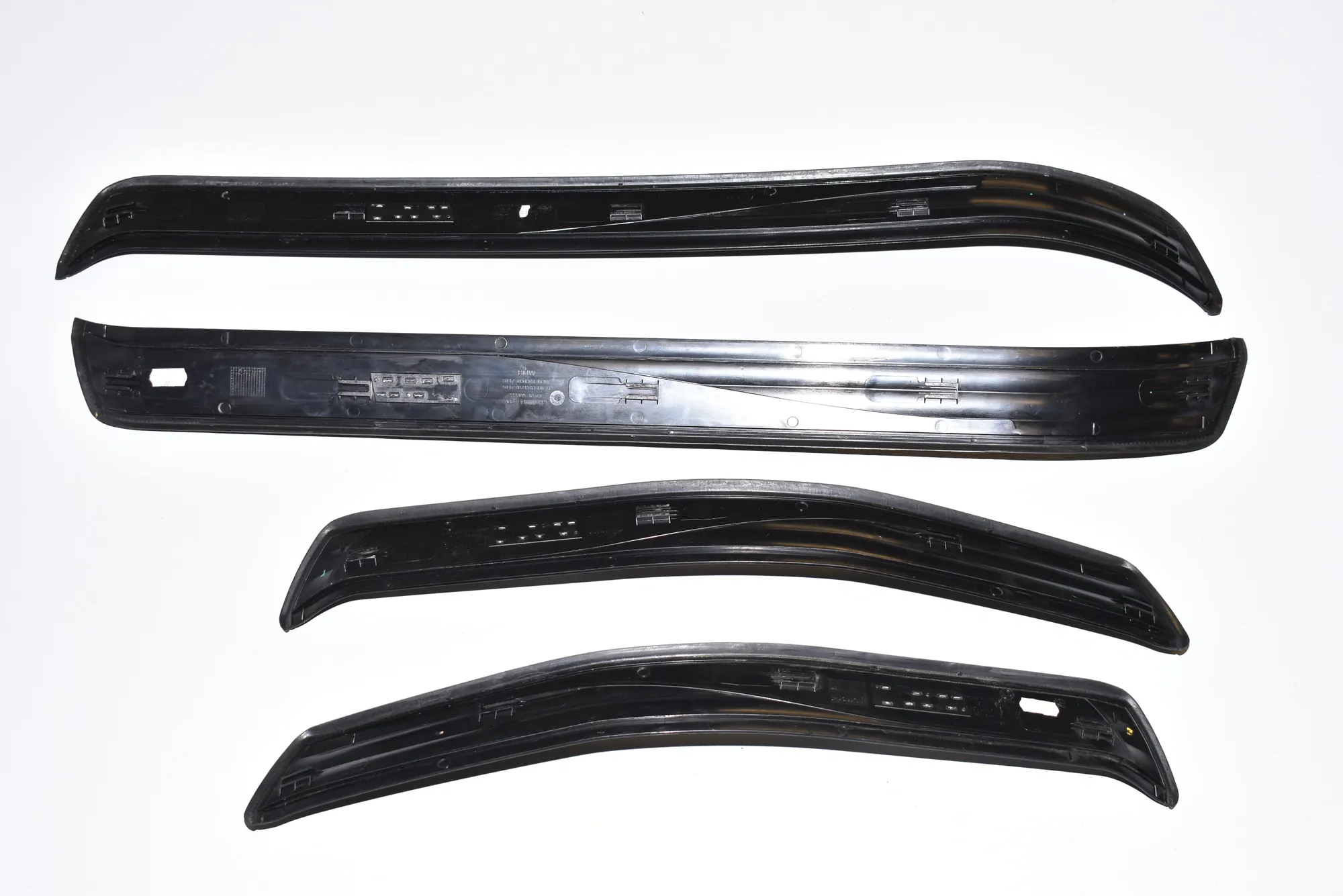 Door Sill Trim Kit – OEM 7034305 · BMW 5 (E60) BMW 5 (E60) 520 d 2008 – 6