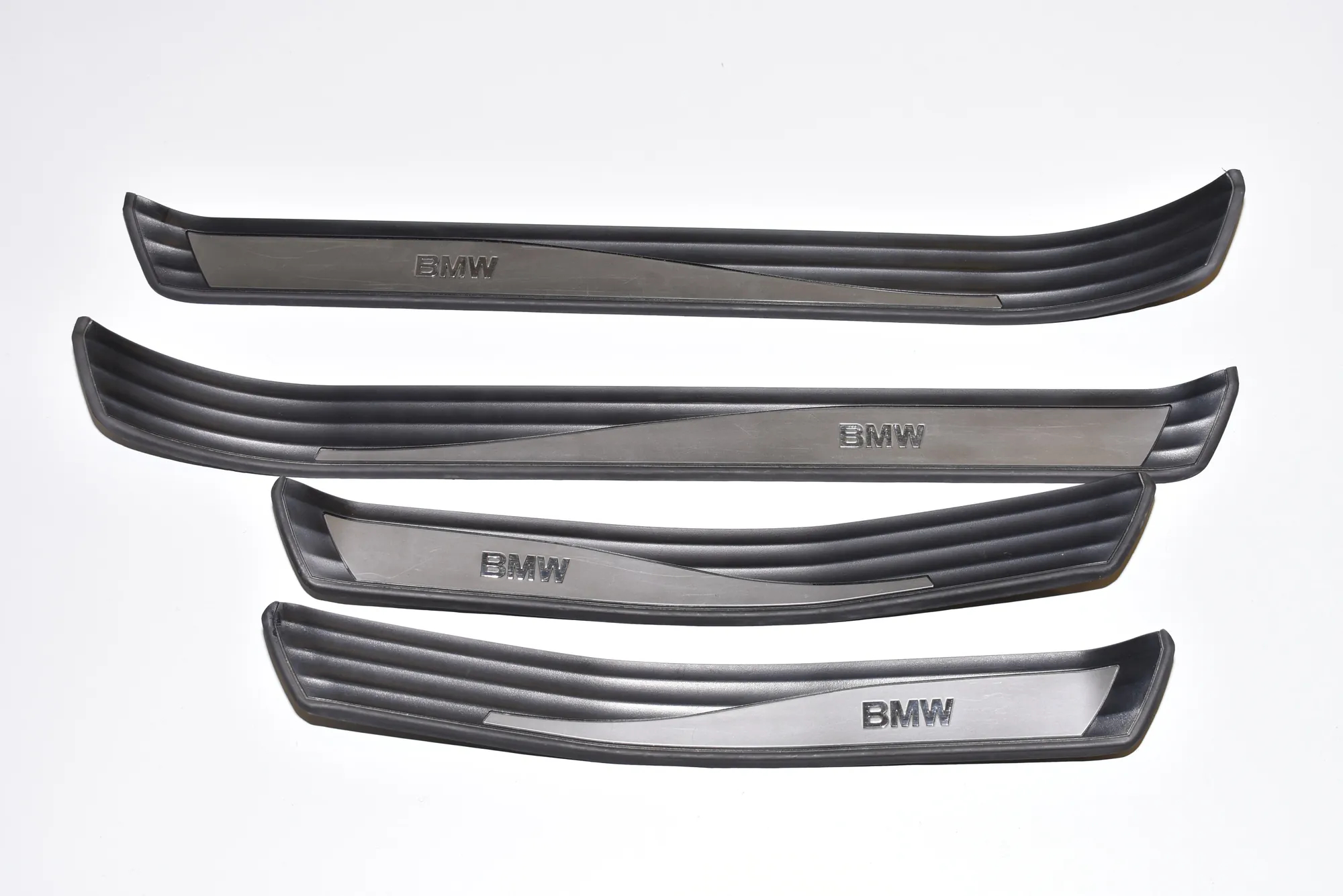Door Sill Trim Kit – OEM 7034303 · BMW 5 Touring (E61) BMW 5 Touring (E61) 525 d 2007