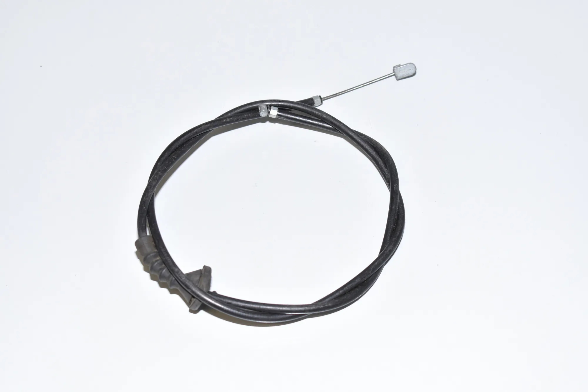 Bonnet Lock Cable – OEM 7008760 · BMW 5 (E60) BMW 5 (E60) 530 i 2007