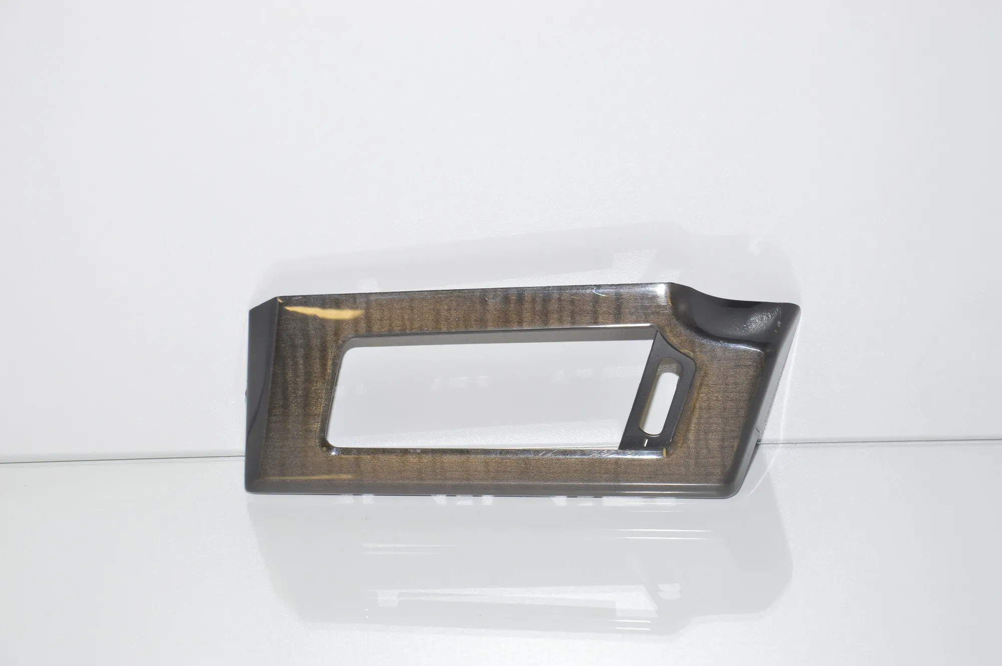 Headlight Switch Trim – OEM 1231004 · BMW 5 (E60) BMW 5 (E60) 520 i 2005