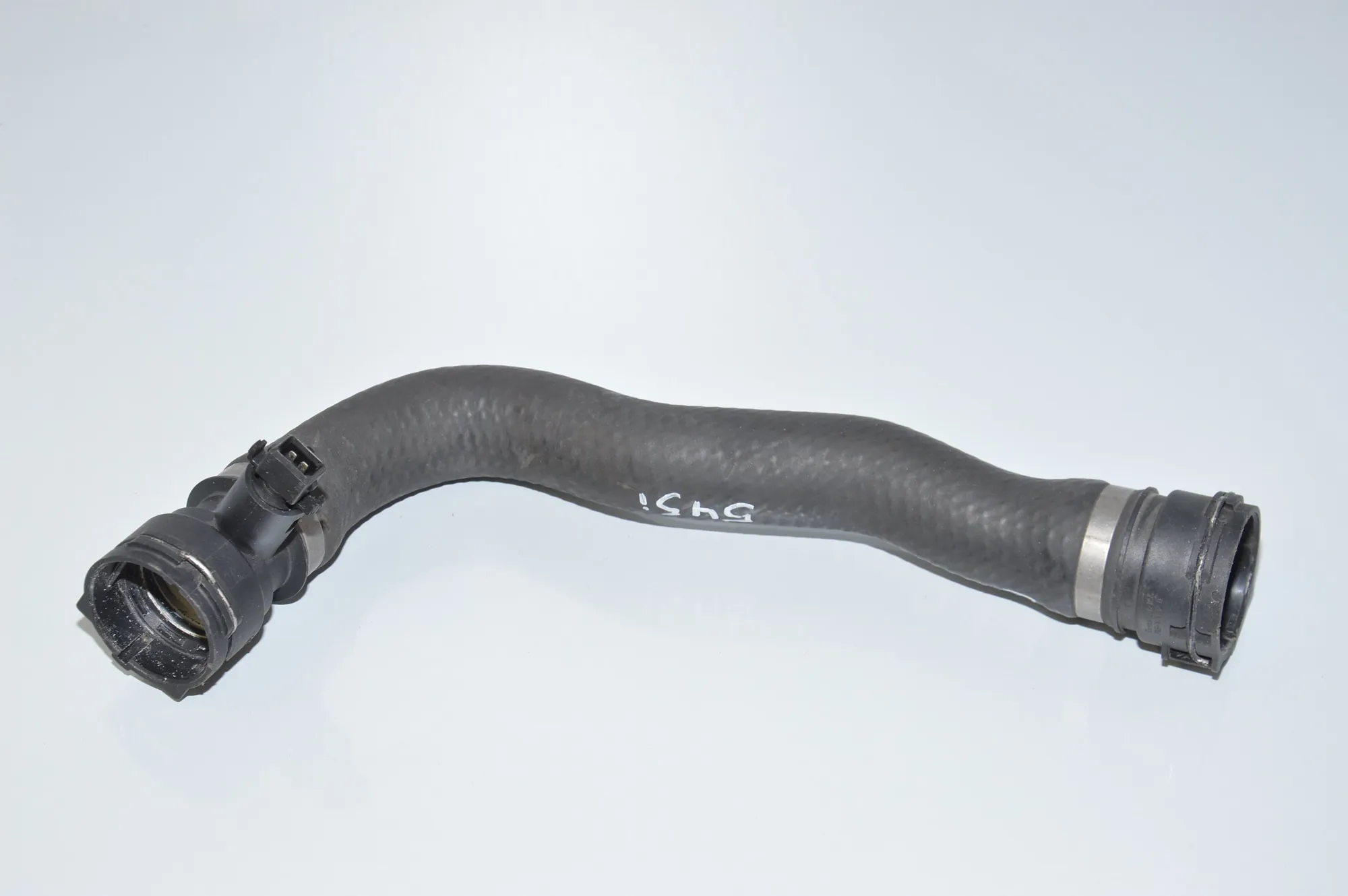 Coolant Hose Pipe – OEM 7508011 · BMW 5 (E60) BMW 5 (E60) 545 i 2003 – 4