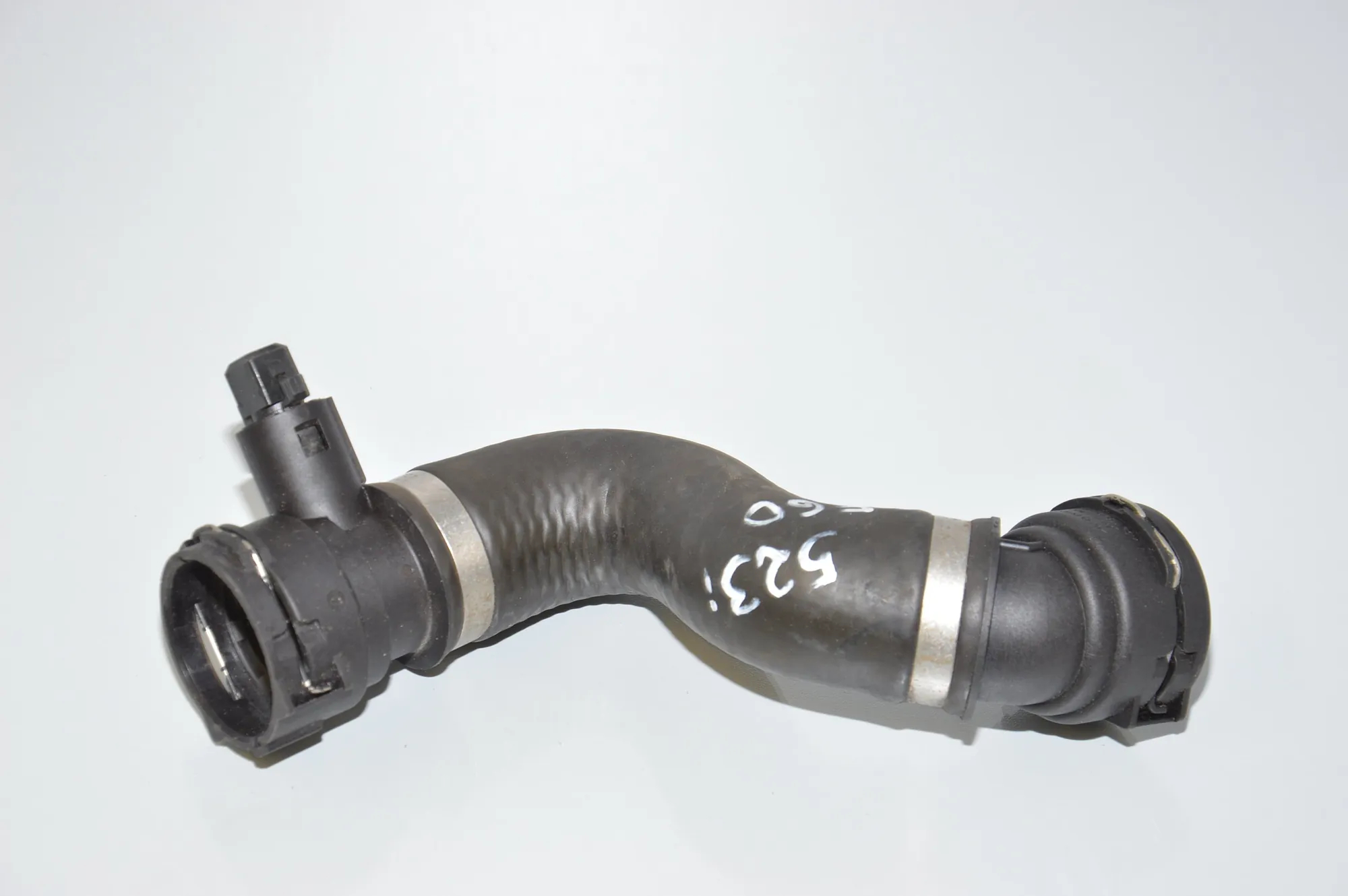 Coolant Hose Pipe – OEM 7521778 · BMW 5 (E60) BMW 5 (E60) 523 i 2005 – 4