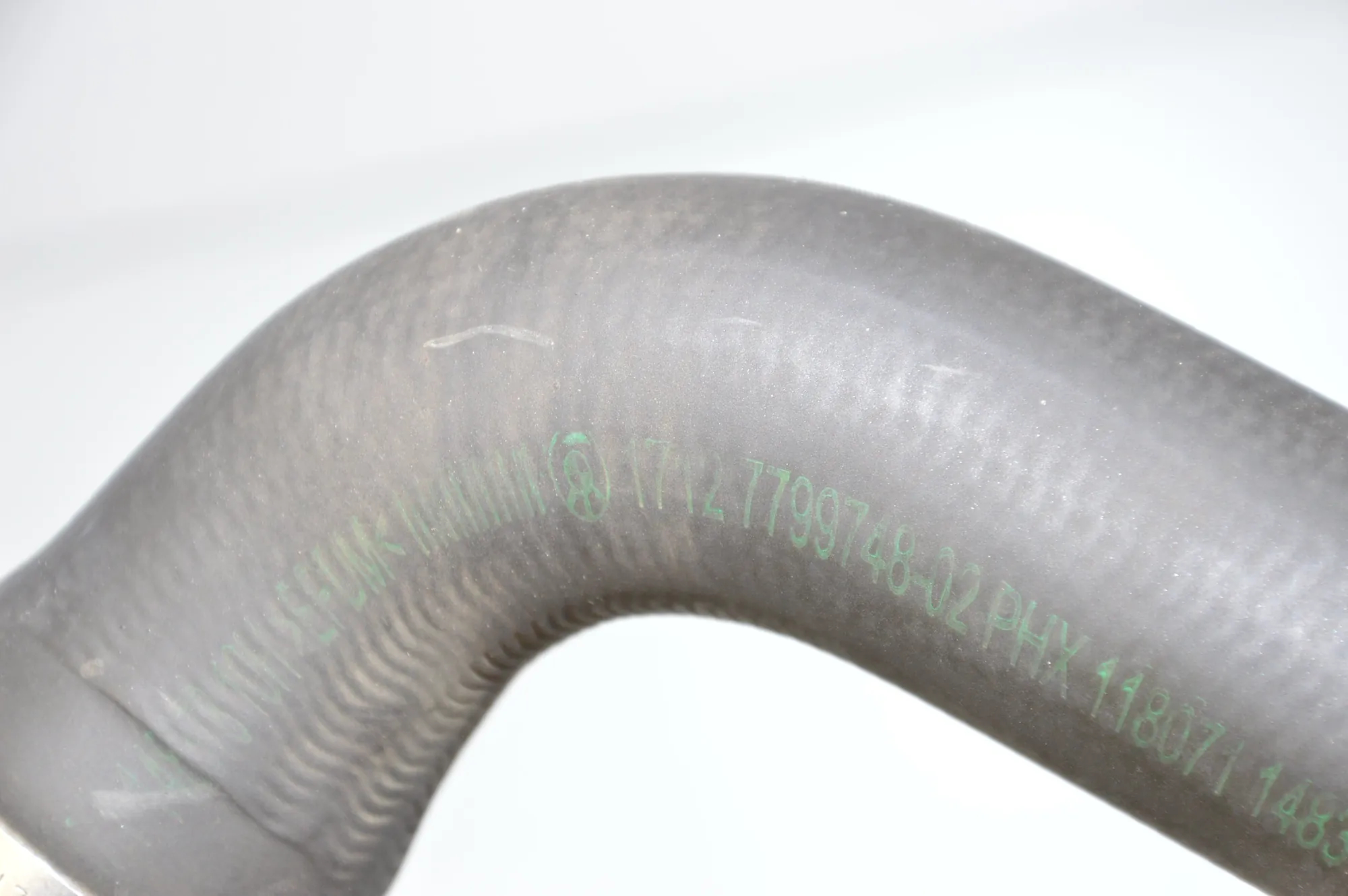 Coolant Hose Pipe – OEM 7799748 · BMW 5 Touring (E61) 520 d 2009 – 5