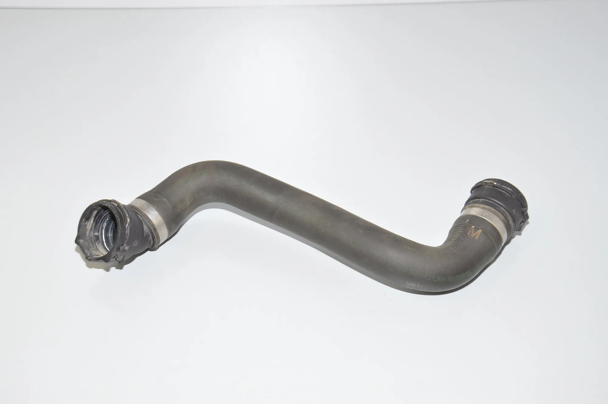 Coolant Hose Pipe – OEM 7799748 · BMW 5 Touring (E61) 520 d 2009 – 4