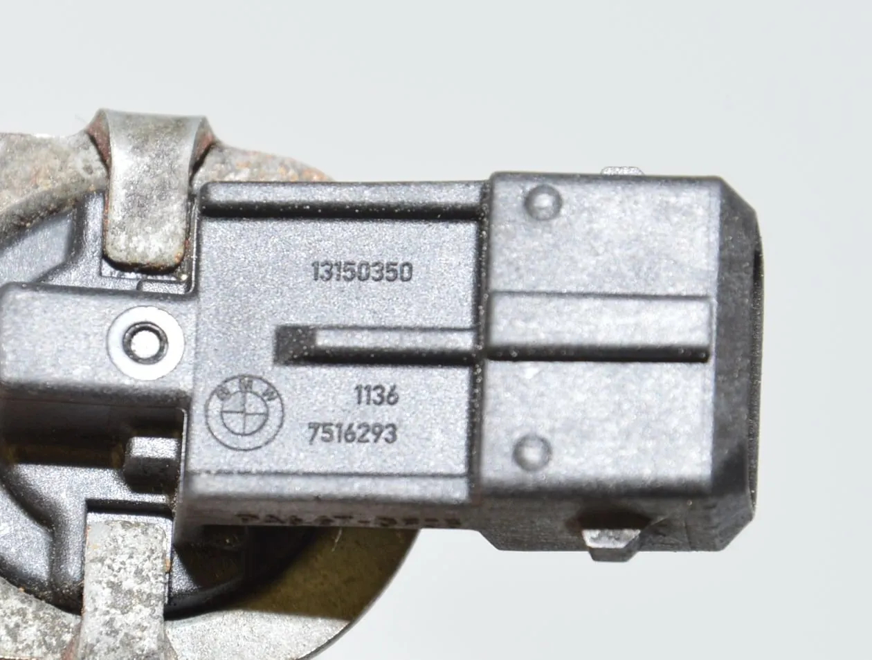 Solenoid Valve – OEM 7516293 · BMW 5 (E60) BMW 5 (E60) 523 i 2005 – 5