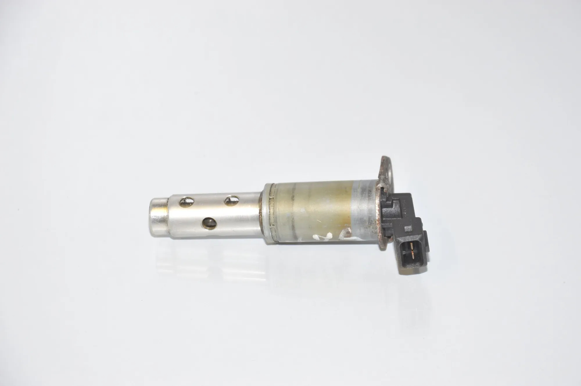 Solenoid Valve – OEM 7516293 · BMW 5 (E60) BMW 5 (E60) 523 i 2005 – 4