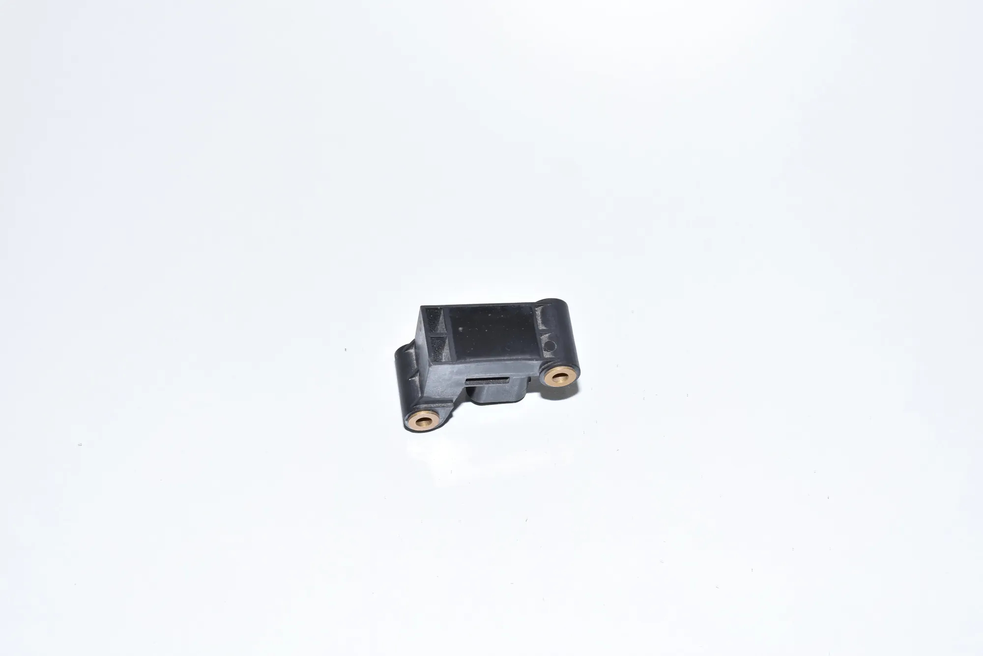 Front Left Impact Sensor – OEM 6977398 · BMW 5 (E60) BMW 5 (E60) 530 d 2006 – 3