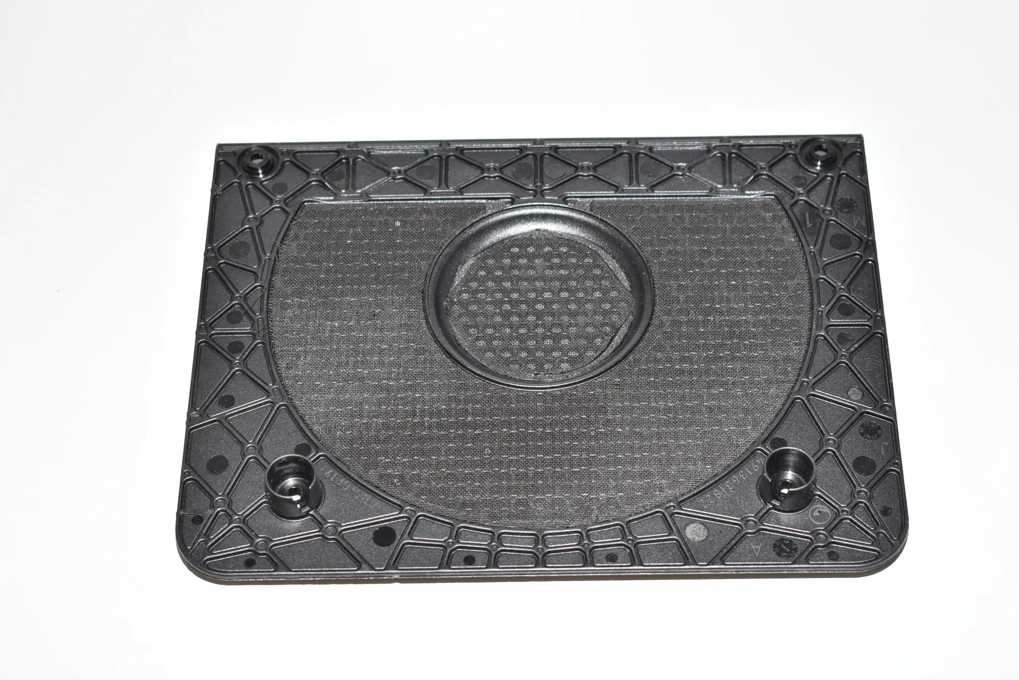 Loudspeaker Cover – OEM 6976960 · BMW 5 (E60) BMW 5 (E60) 525 d 2007 – 3