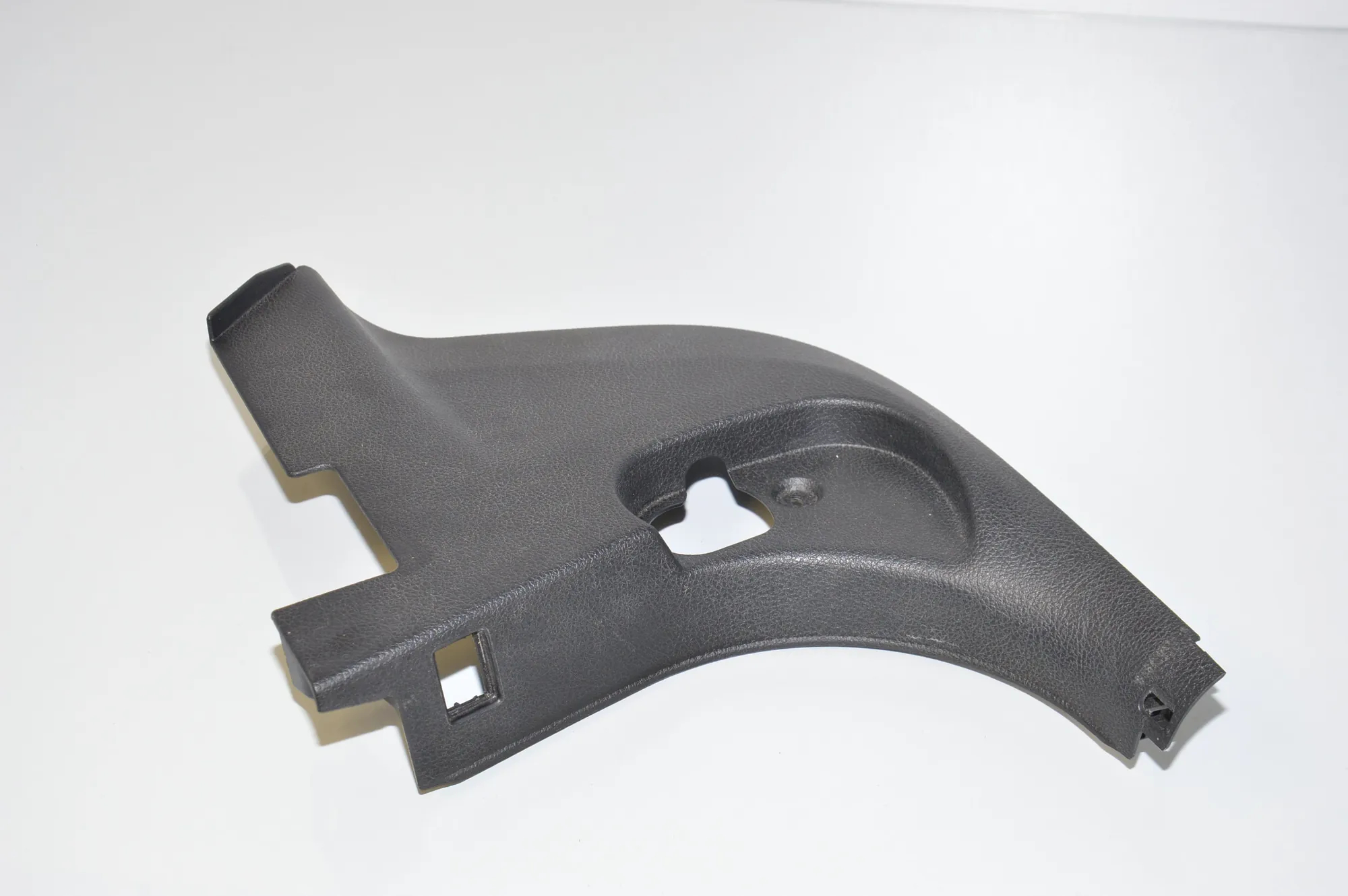Front Left Interior Step Trim – OEM 7221903 · BMW 3 (F30, F80) BMW 3 (F30, F80) 328 i 2012 – 2