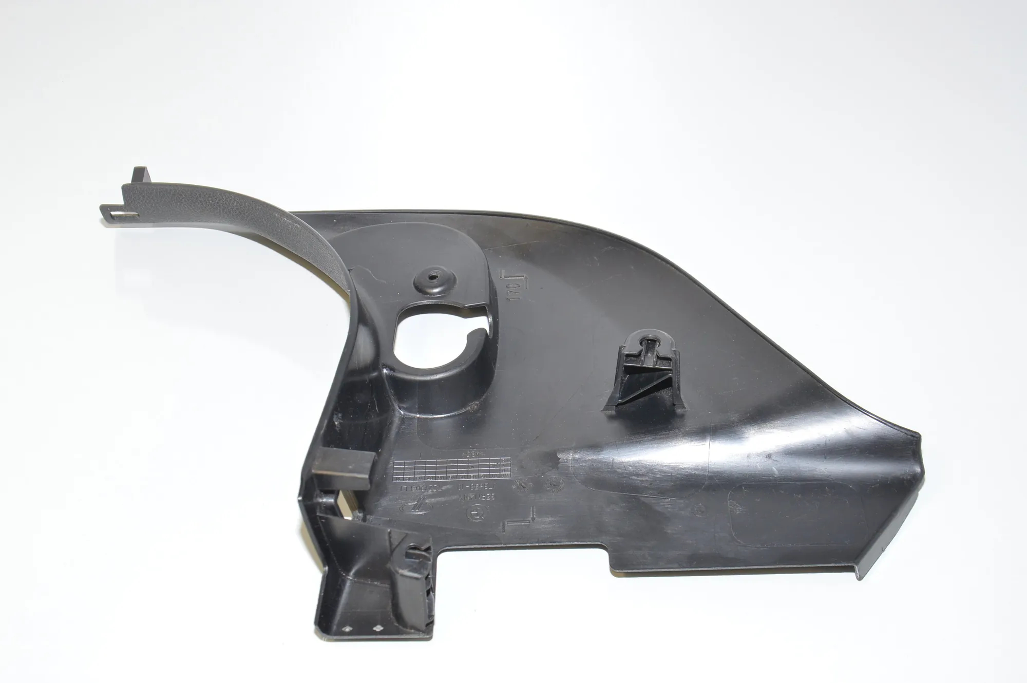 Front Left Interior Step Trim – OEM 7221903 · BMW 3 (F30, F80) BMW 3 (F30, F80) 328 i 2012 – 4