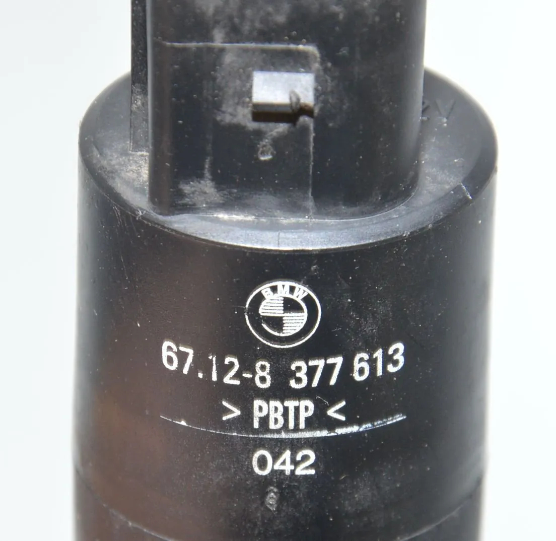 Washer Tank Motor – OEM 8377613 · BMW 1 (E81) BMW 1 (E81) 116 d 2011 – 5