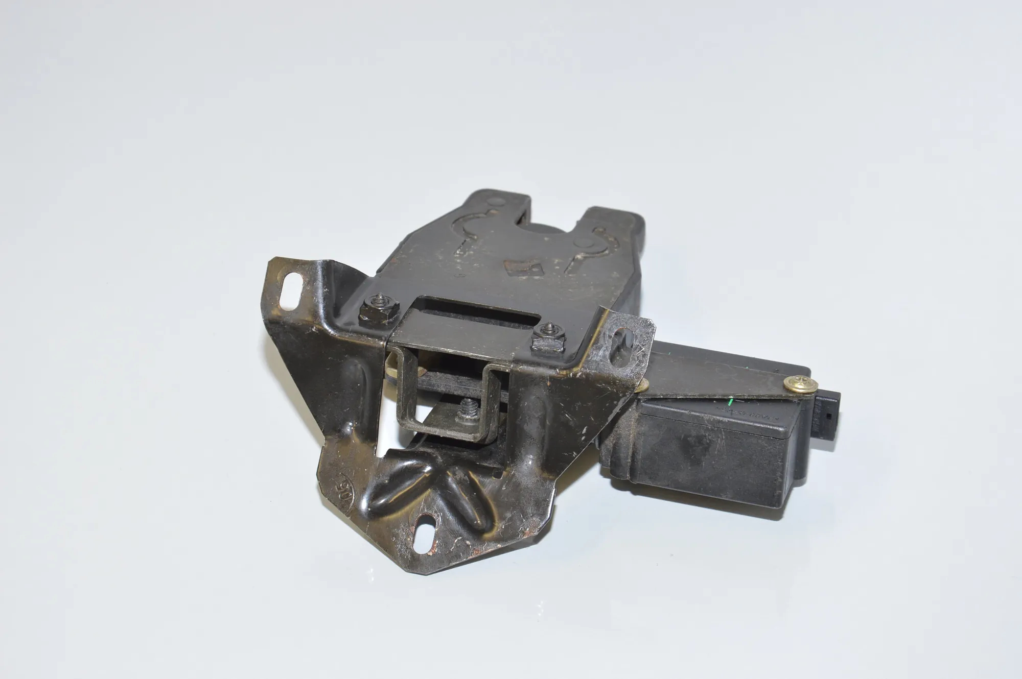 Tailgate Boot Lock – OEM 8168892 · BMW 5 Touring (E39) BMW 5 Touring (E39) 520 d 2000 – 4
