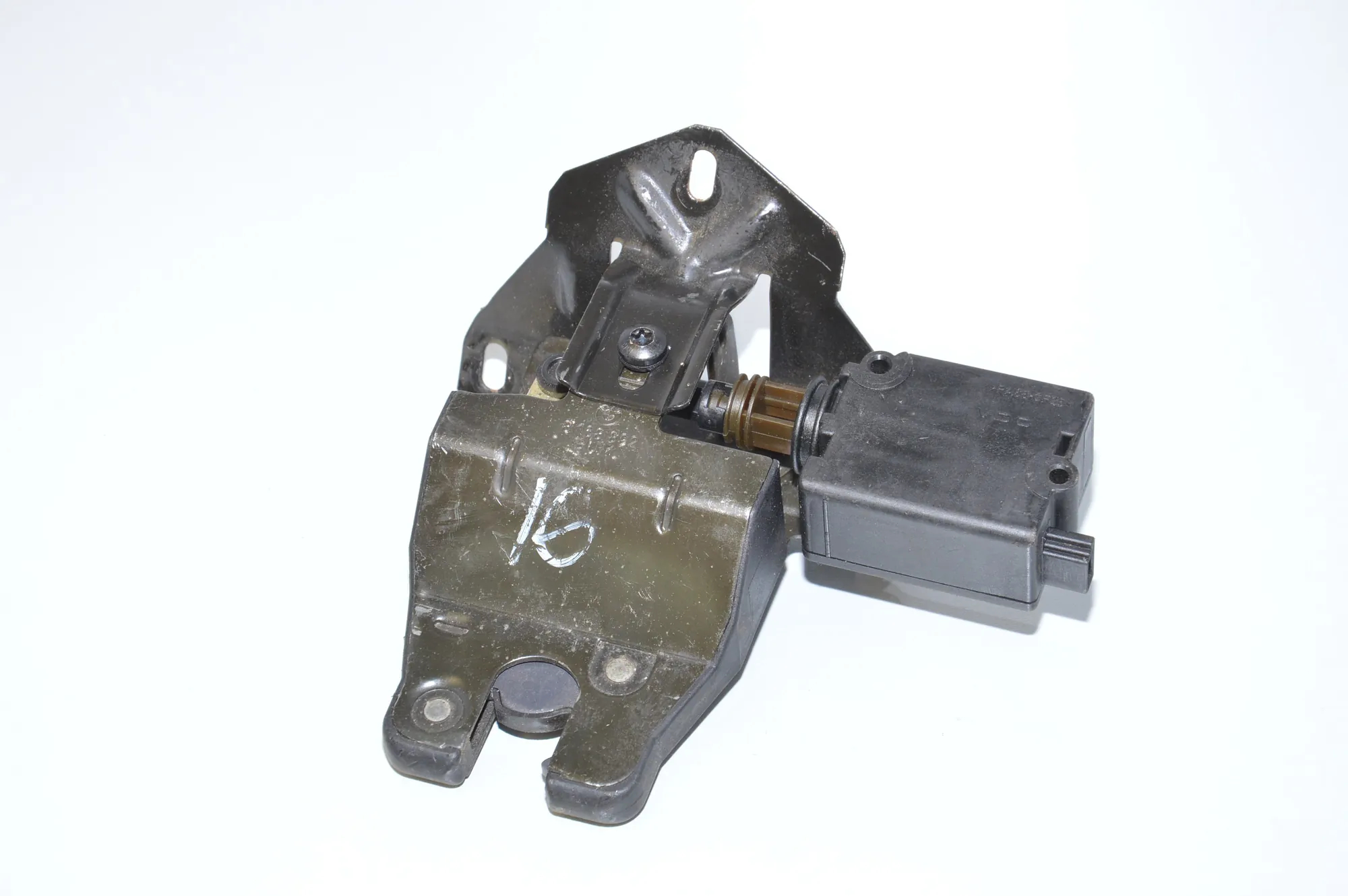 Tailgate Boot Lock – OEM 8168892 · BMW 5 Touring (E39) BMW 5 Touring (E39) 520 d 2000