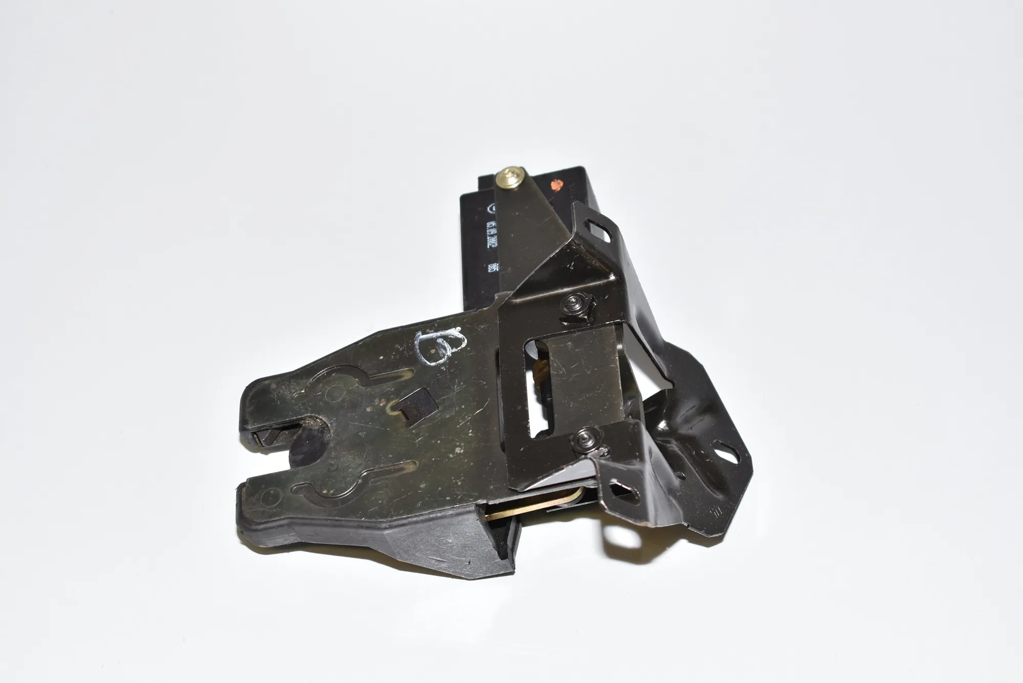 Tailgate Boot Lock – OEM 8168892 · BMW 5 Touring (E39) BMW 5 Touring (E39) 525 d 2001