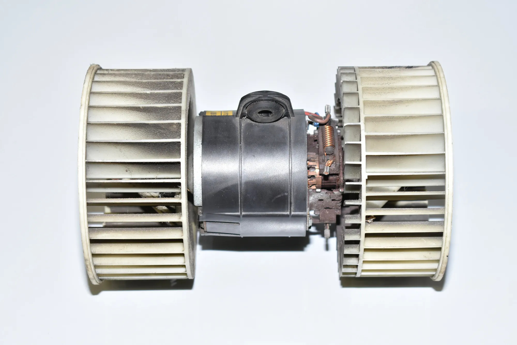Heater Blower Fan – OEM 8385558 · BMW X5 (E53) BMW X5 (E53) 3.0 d 2001 – 2