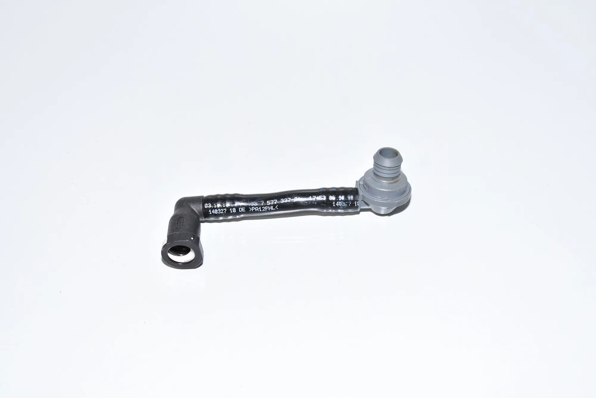 Vacuum Tube – OEM 7577337 · BMW 3 (E90) BMW 3 (E90) 320 d 2010