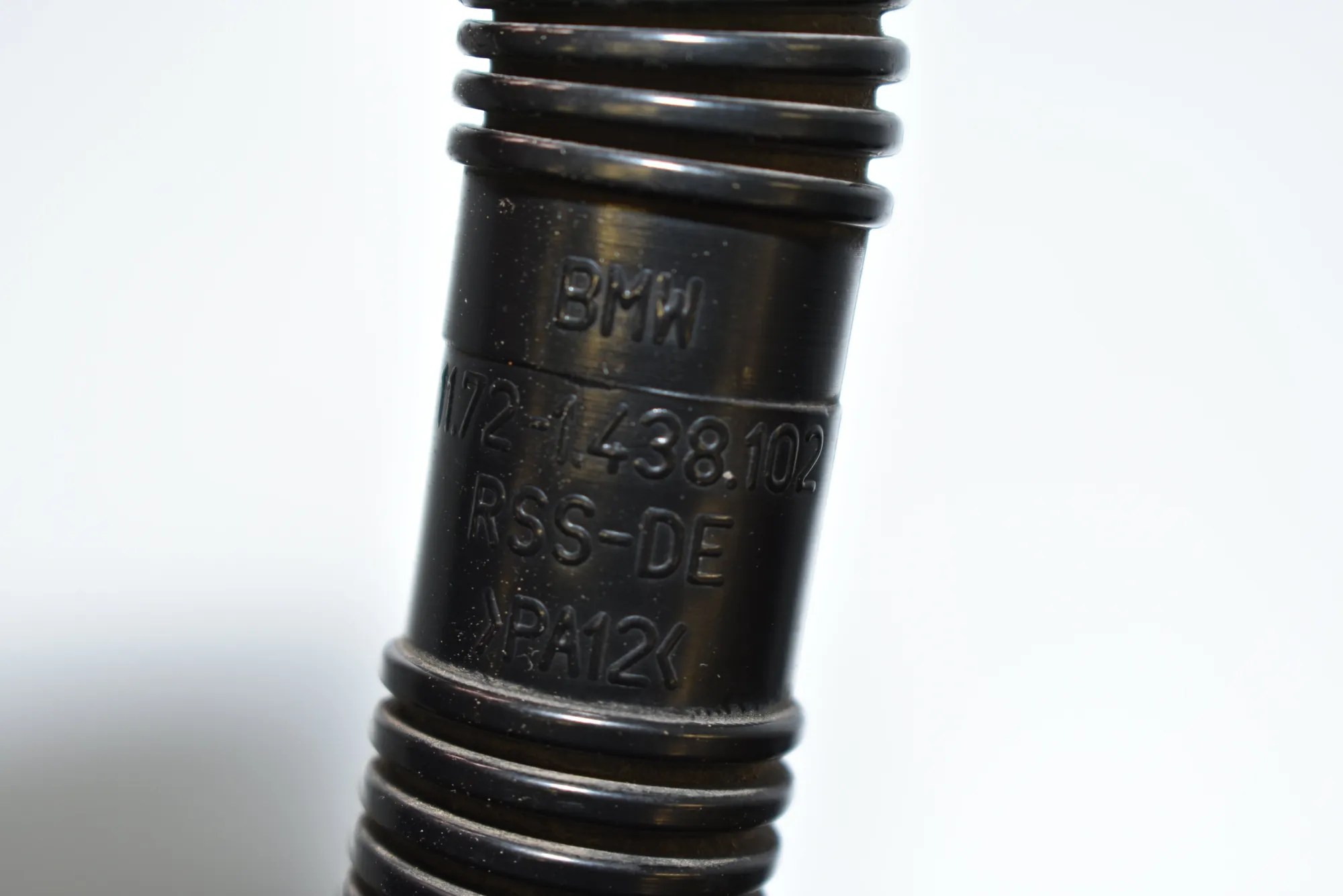 Pipe Hose – OEM 1438102 · BMW X5 (E53) BMW X5 (E53) 4.6 is 2003 – 4