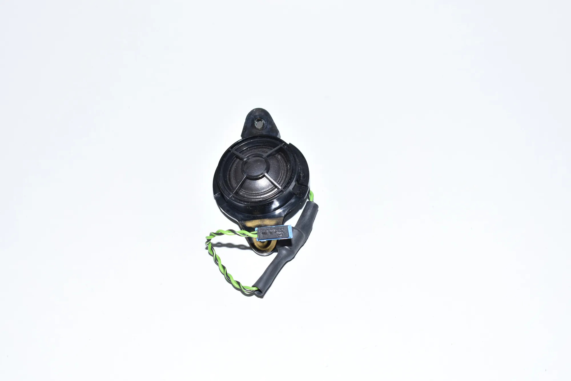 Front Right Door Speaker – OEM 6901317 · BMW 7 (E65, E66, E67) BMW 7 (E65, E66, E67) 730 Ld 2005 – 2